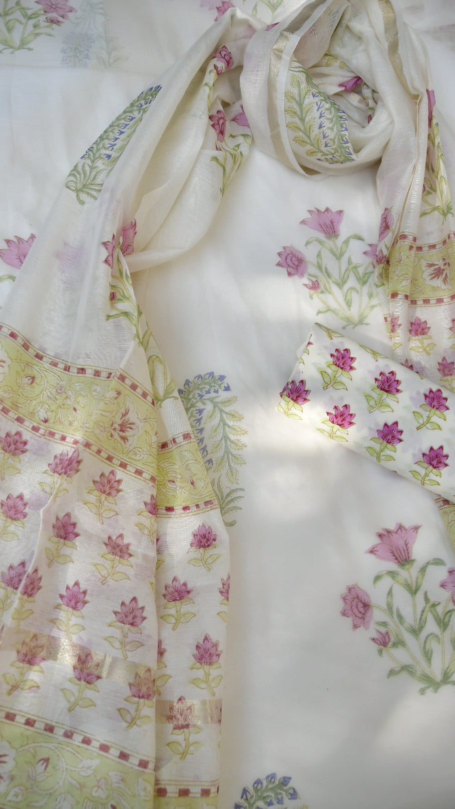 Your Style, Your Silhouette: Unstitched Suits - FabAmber | फ़ैबआमेर