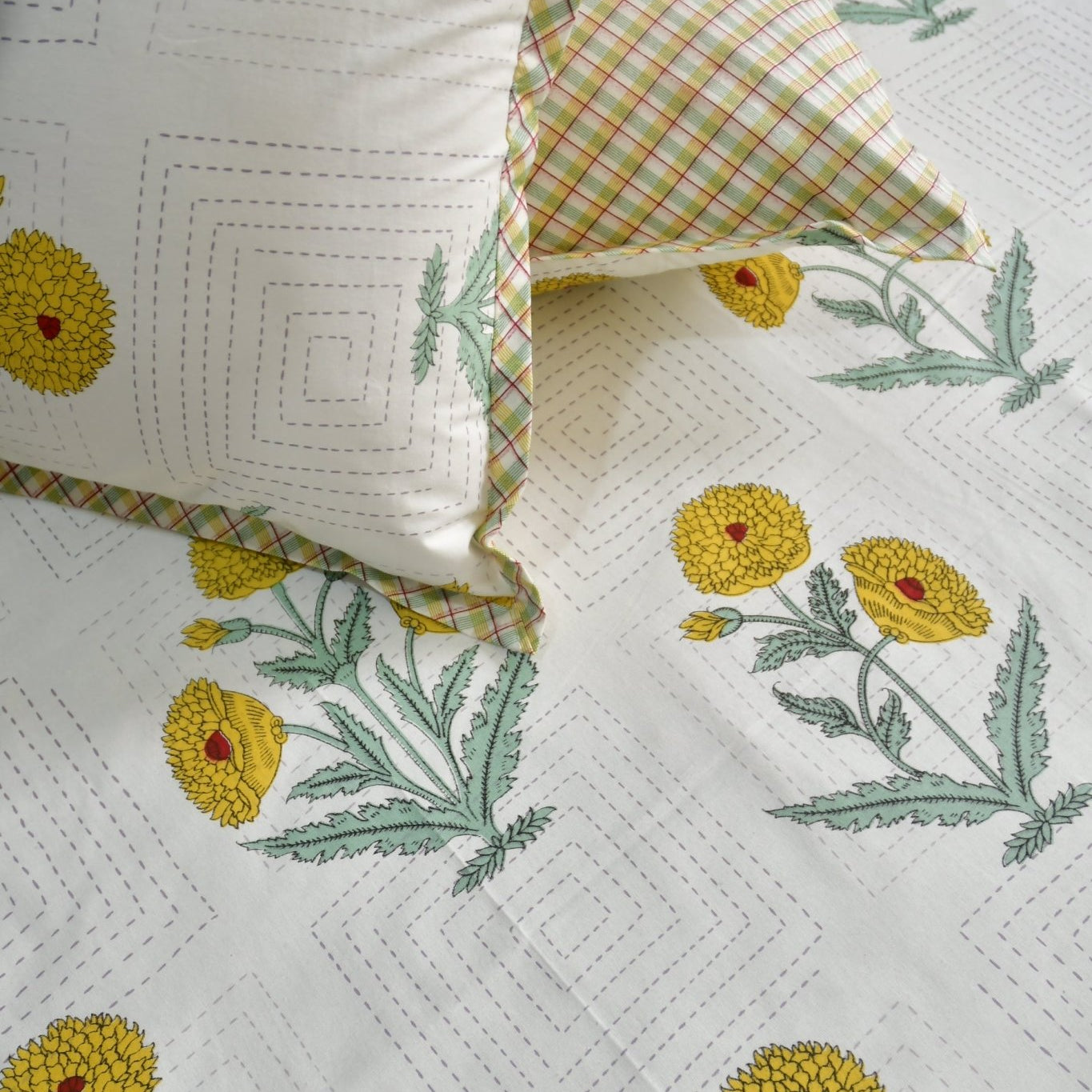 Bedsheets: Super King - Fabamber Pvt. Ltd