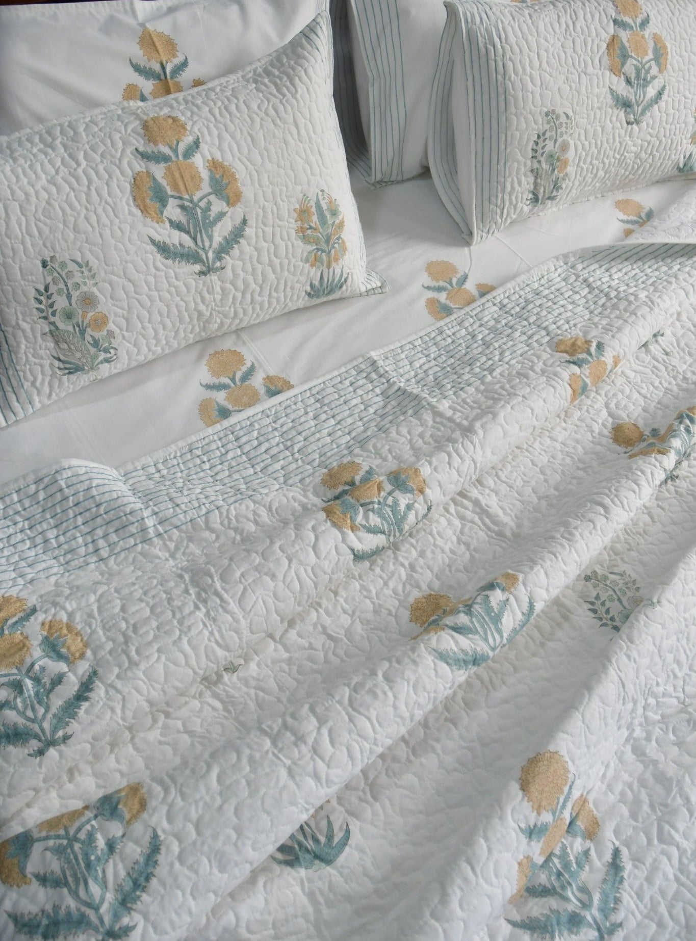Bedding Sets - Fabamber Pvt. Ltd