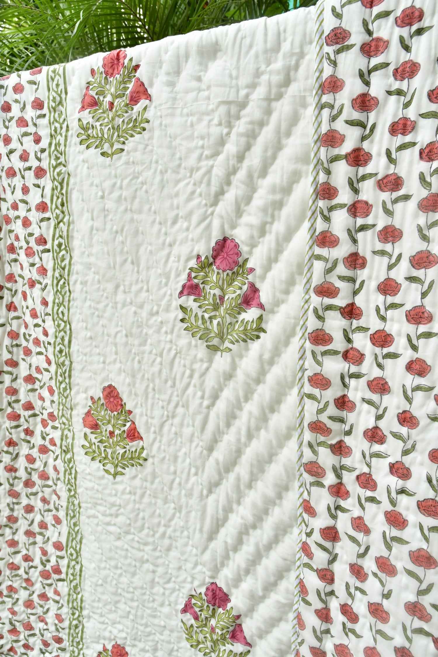 Khoobsurat Floral Mul Mul Handblock Cotton Quilt