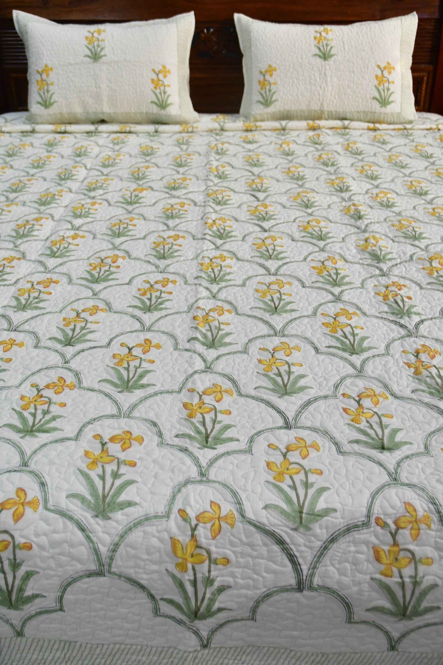 Yellow Jaal Handblock Bedcover : Timeless Design
