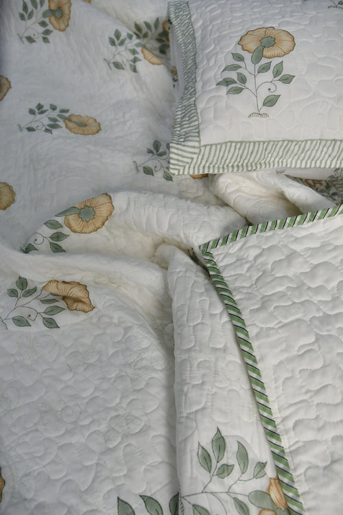 Flower of Hope Quilted bedcover premium jaipuri