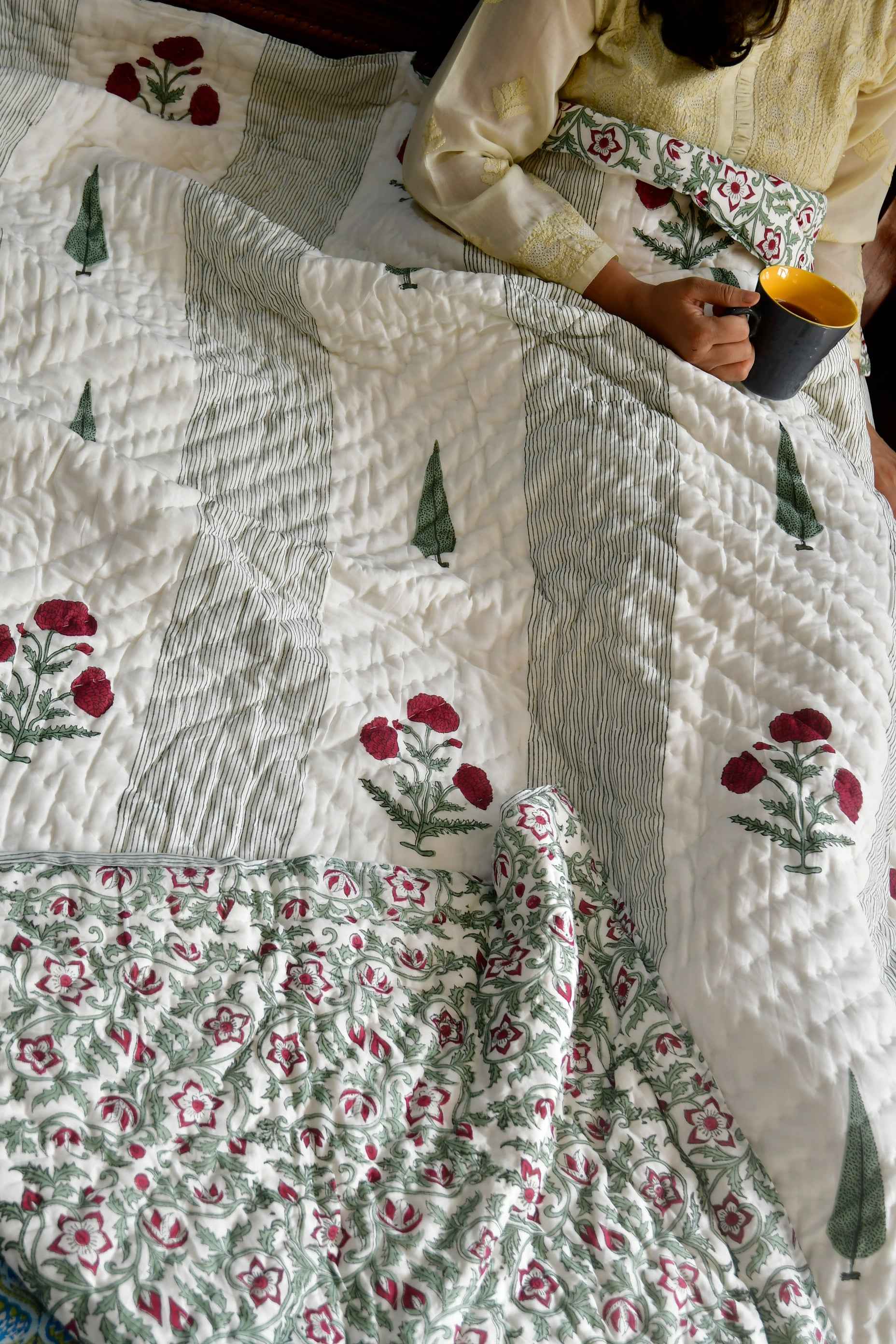 Cypress and Red flower Handblock Reversible Quilt / Rajai