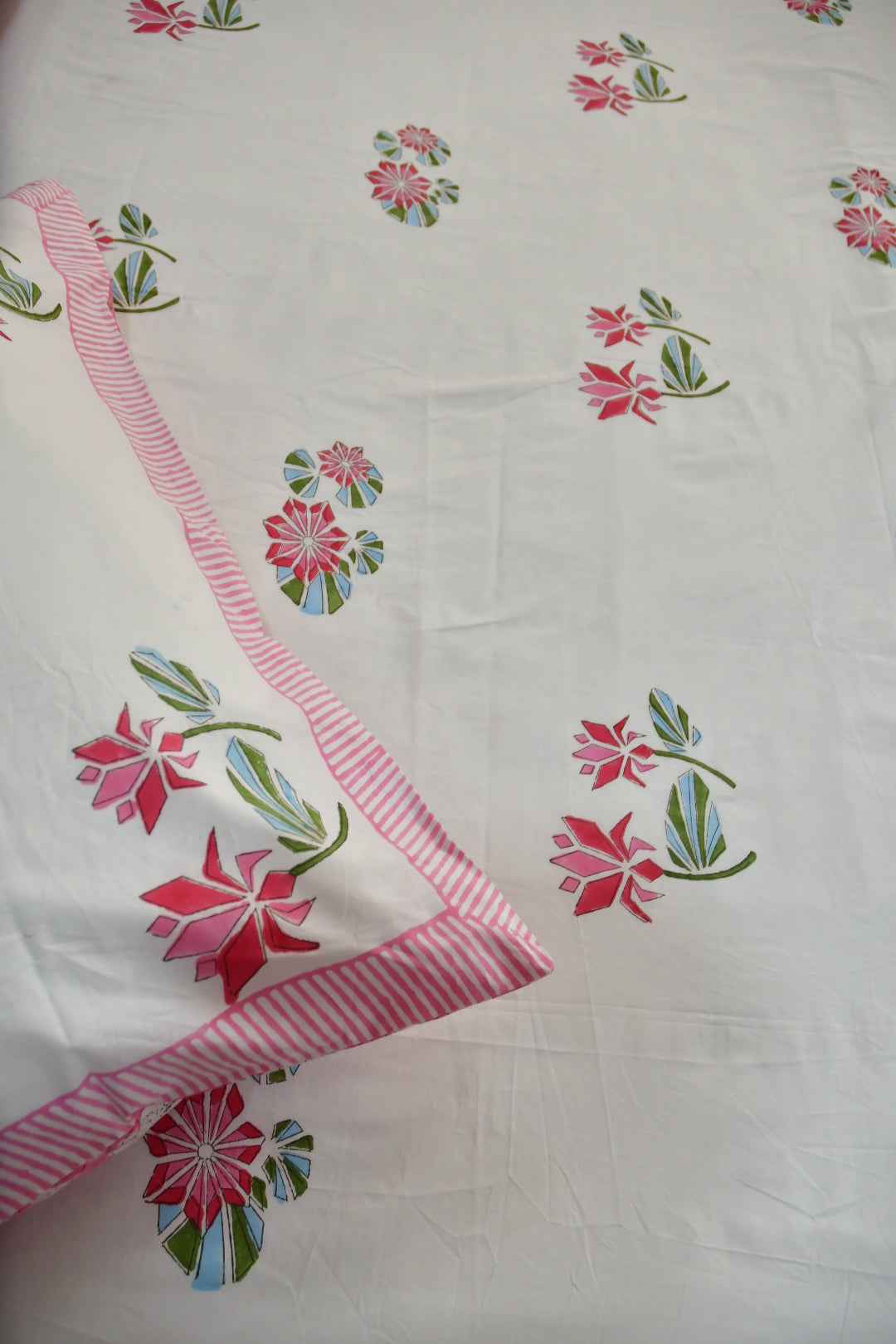 Pink Lotus Handblock Cotton Handblock Bedsheet