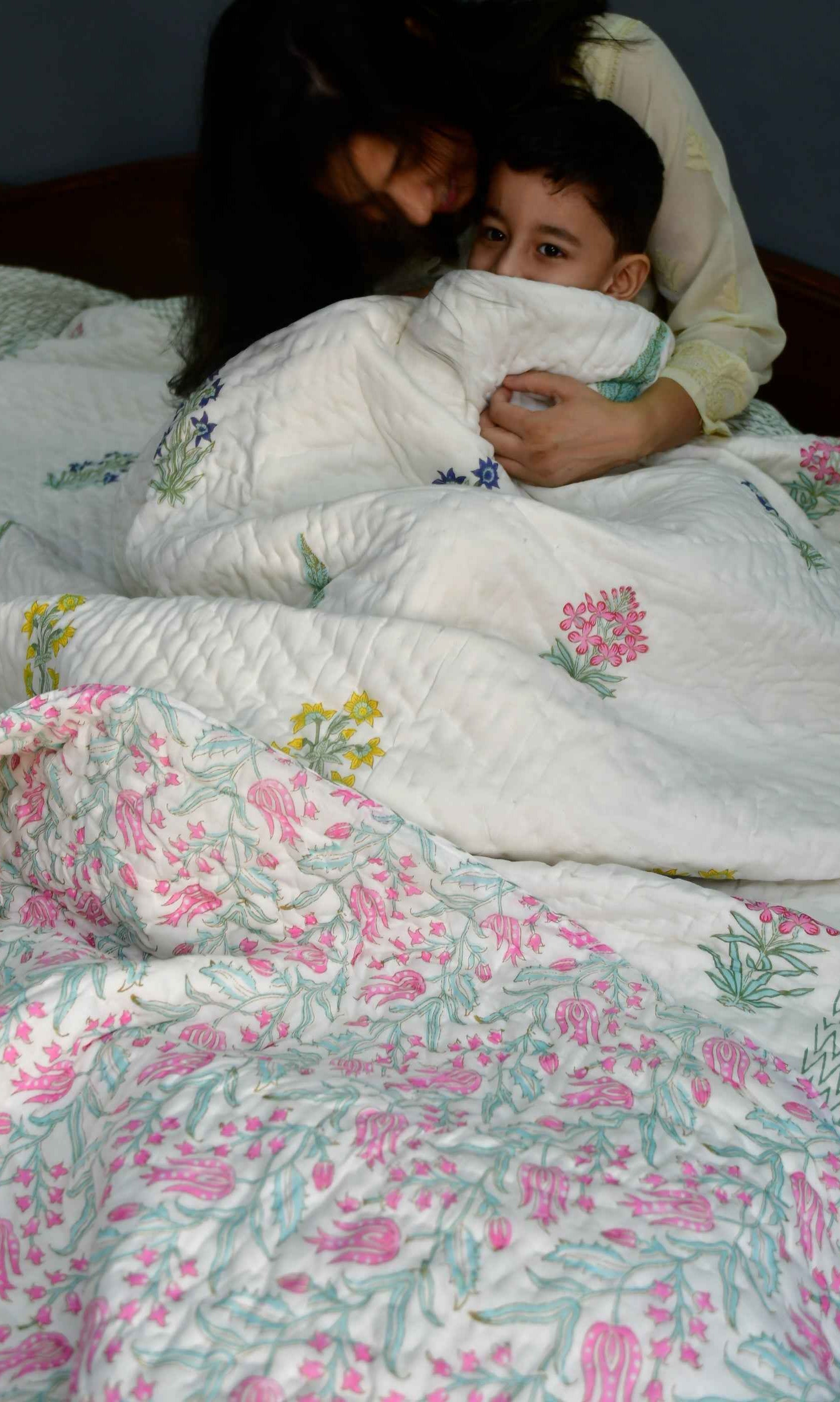 Classic Paanch Buta Quilt / Rajai : Premium Comfort