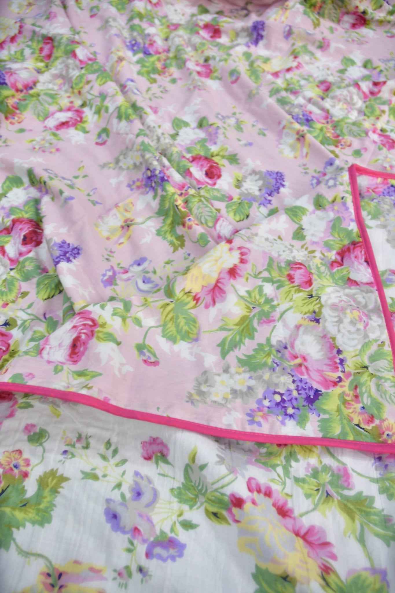 Soft Pink Floral Mul Mul Cotton Dohar : HandBlock