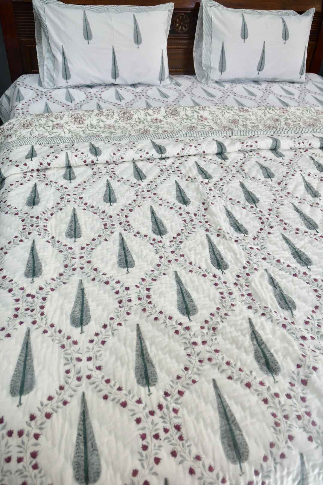 Cypress Jaal Handblock Cotton Quilt
