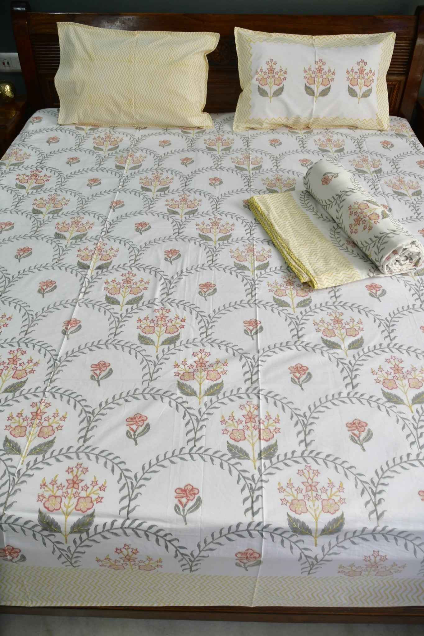 Basant Jaal Dohar Handblock Cotton Bedding set