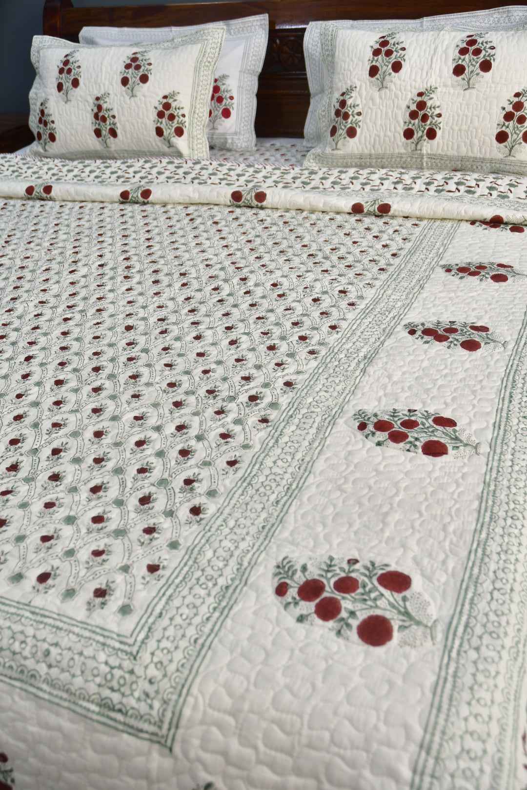 Red Flower Jaal Buta Bedding set : Hand Block Cotton