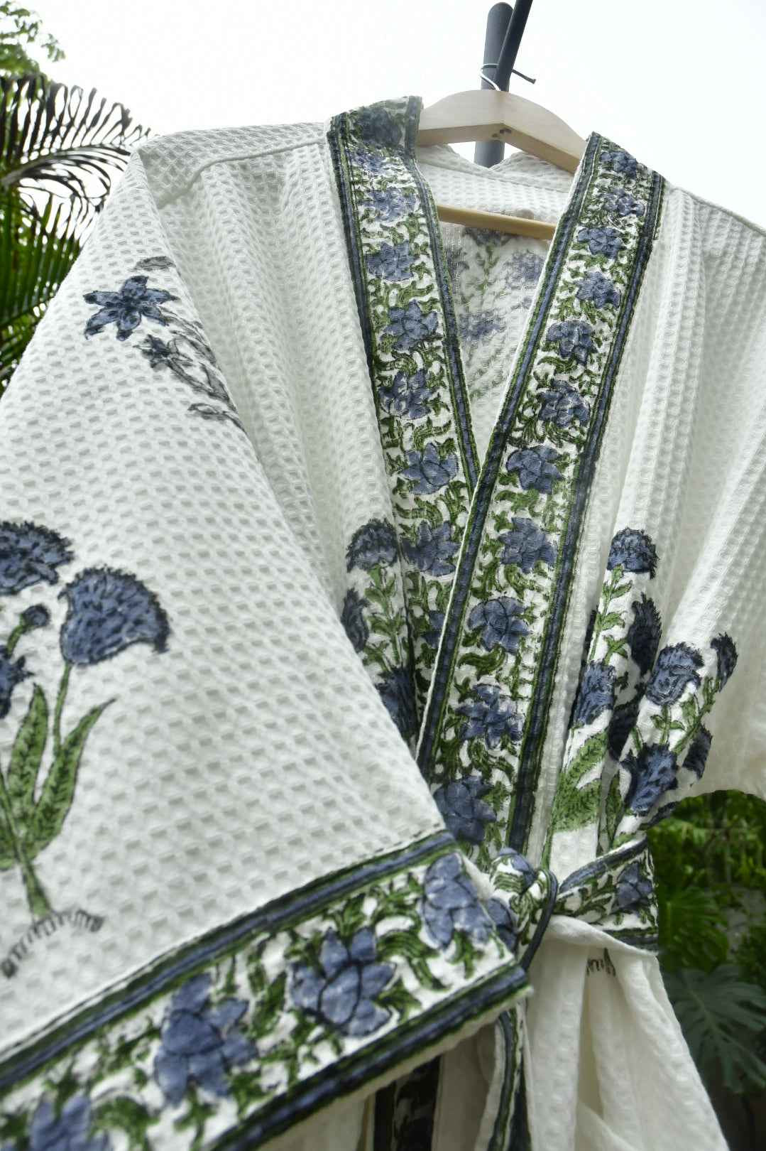 Cotton Bathrobe : Deep Blue Buta Block Print