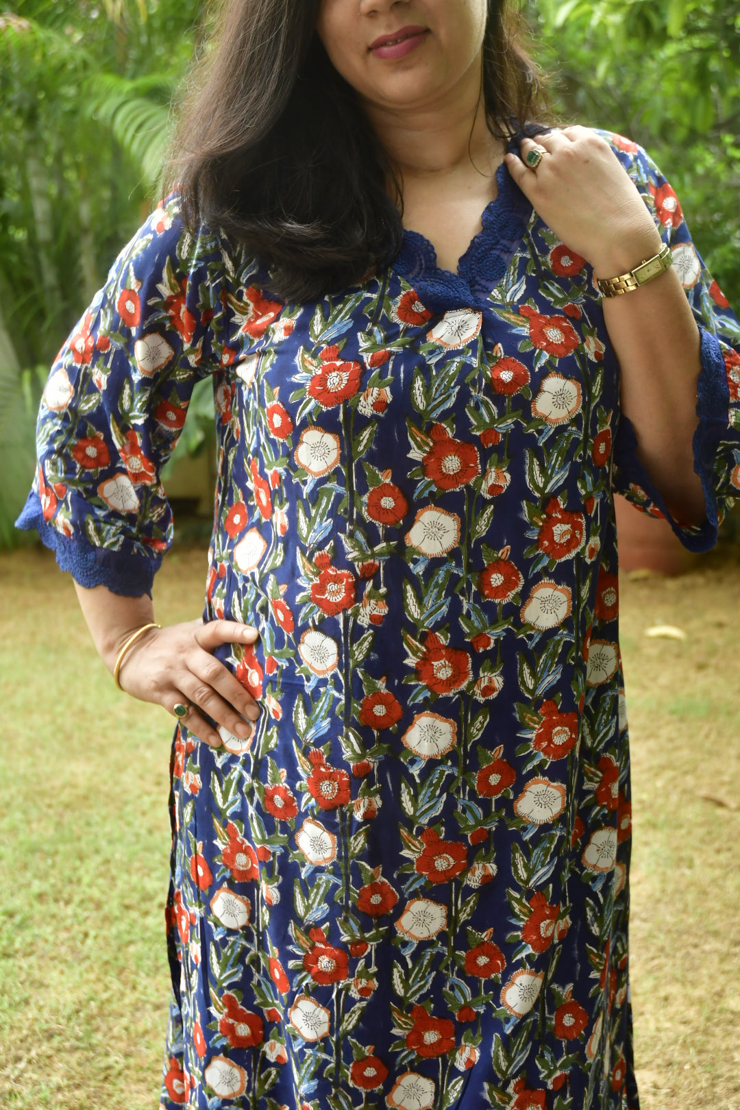 Deep blue floral bagiya set