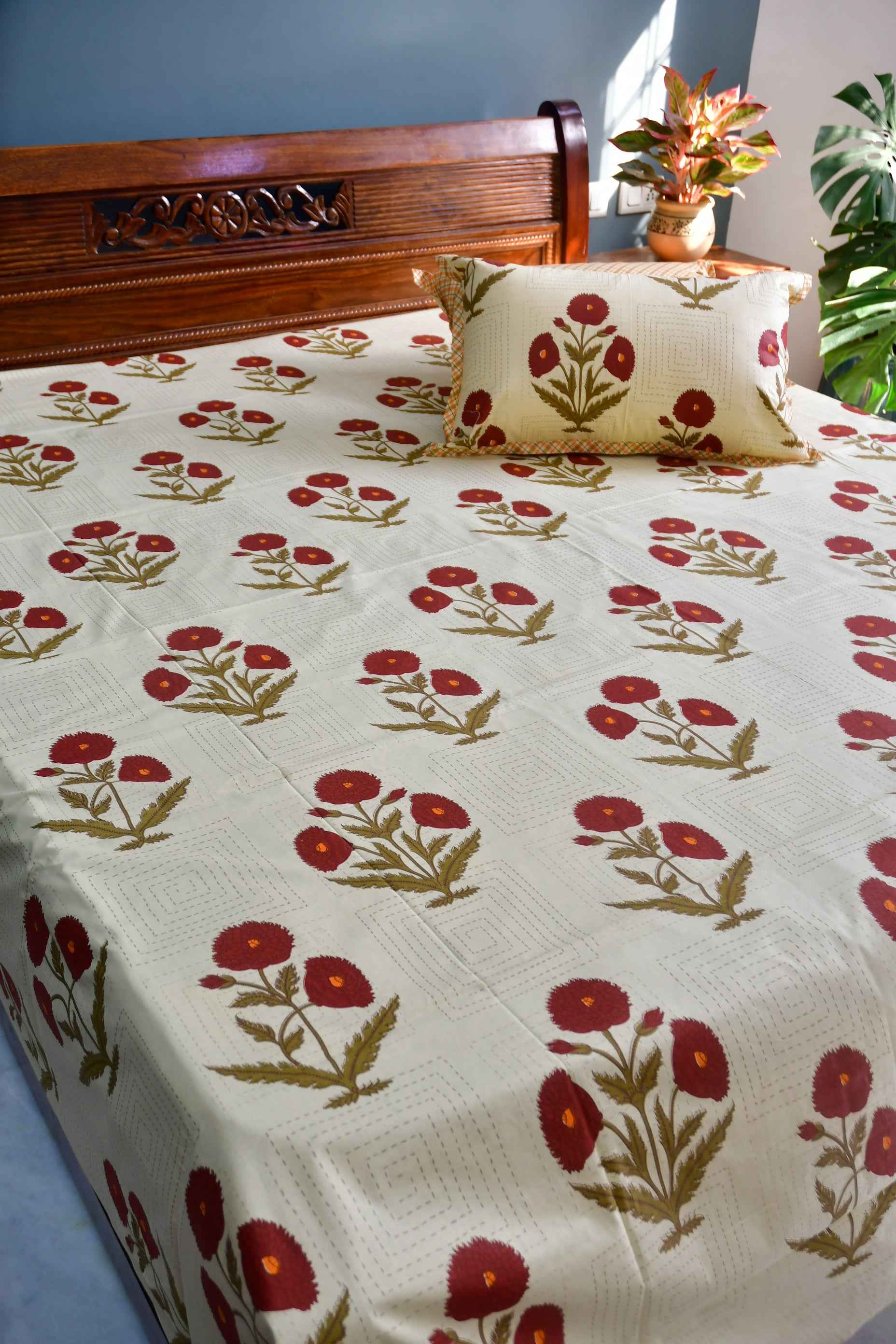 Elegant Red Poppy Cotton Bedsheet | Hand-Blocked