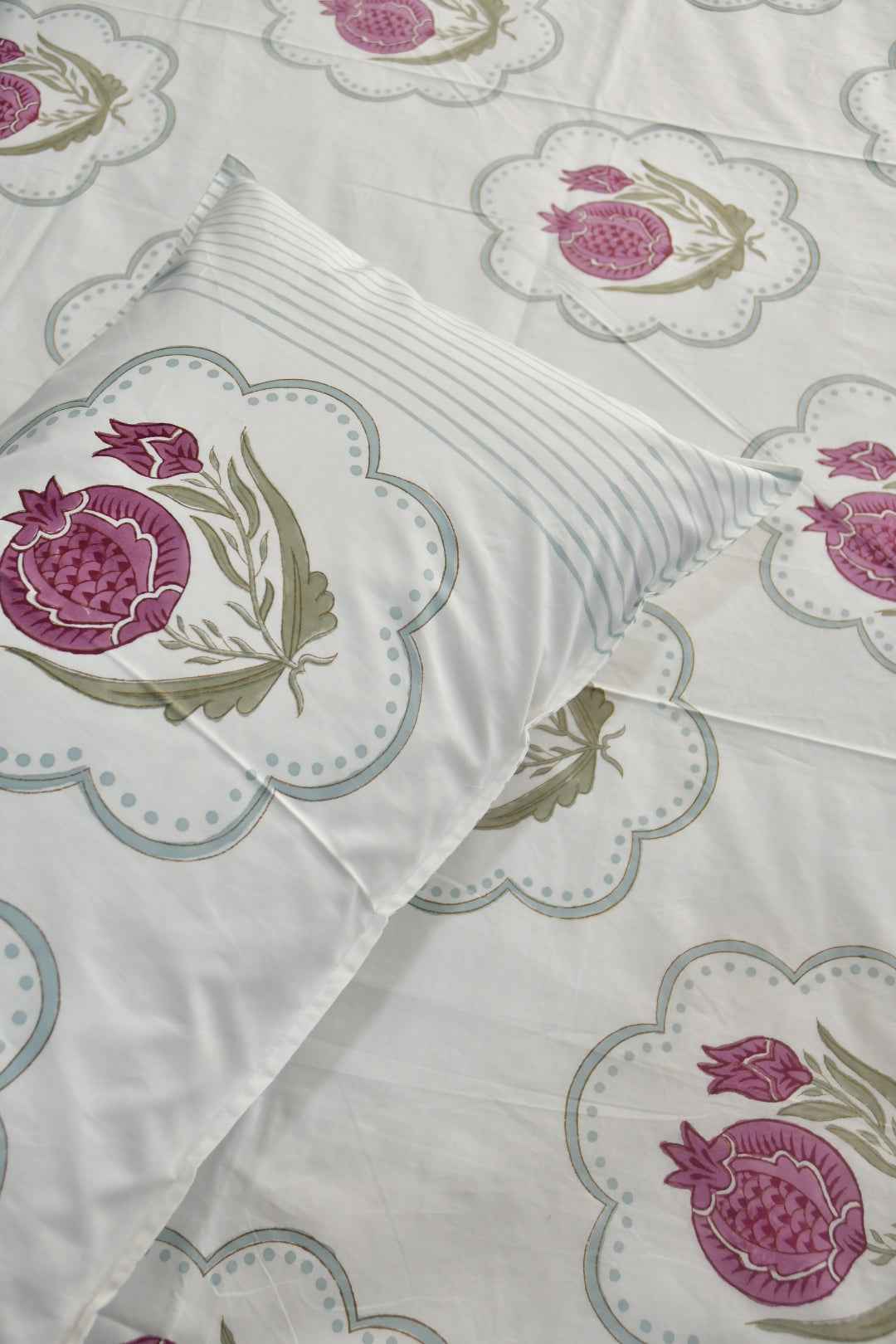 Pink Pomegranate Cotton Handblock Bedsheet