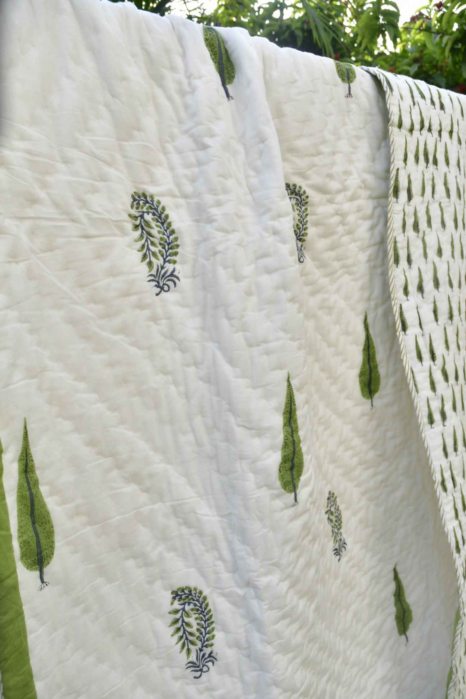 Green Cypress Quilt / Rajai : Handblocked
