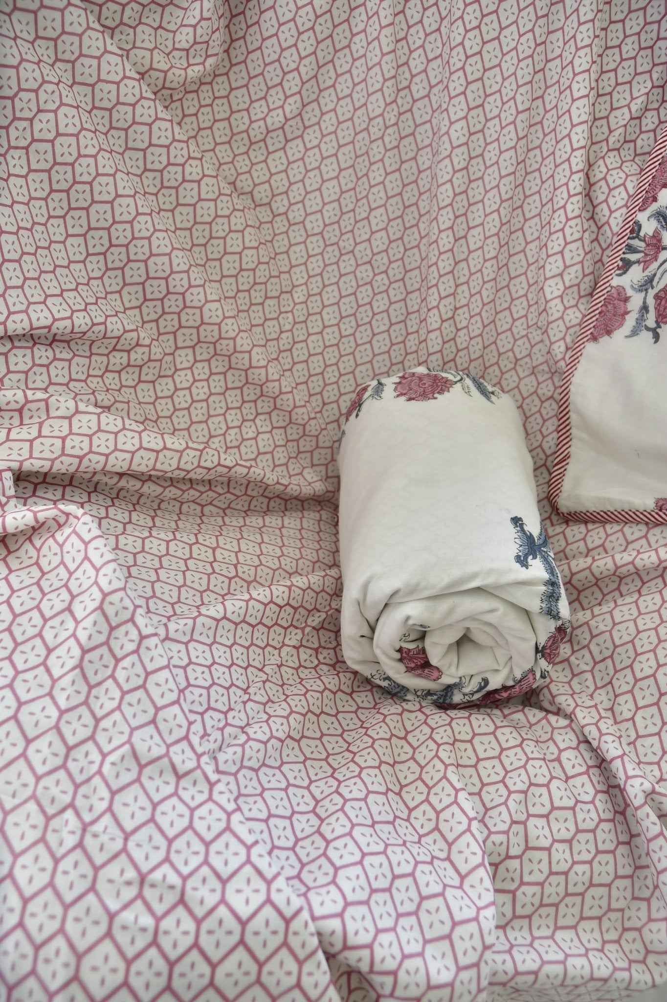 Burnt Pink Buta Print Reversible Cotton Dohar