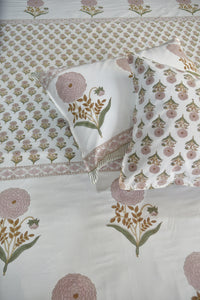 Pink Phool Bedsheet - Home Decor