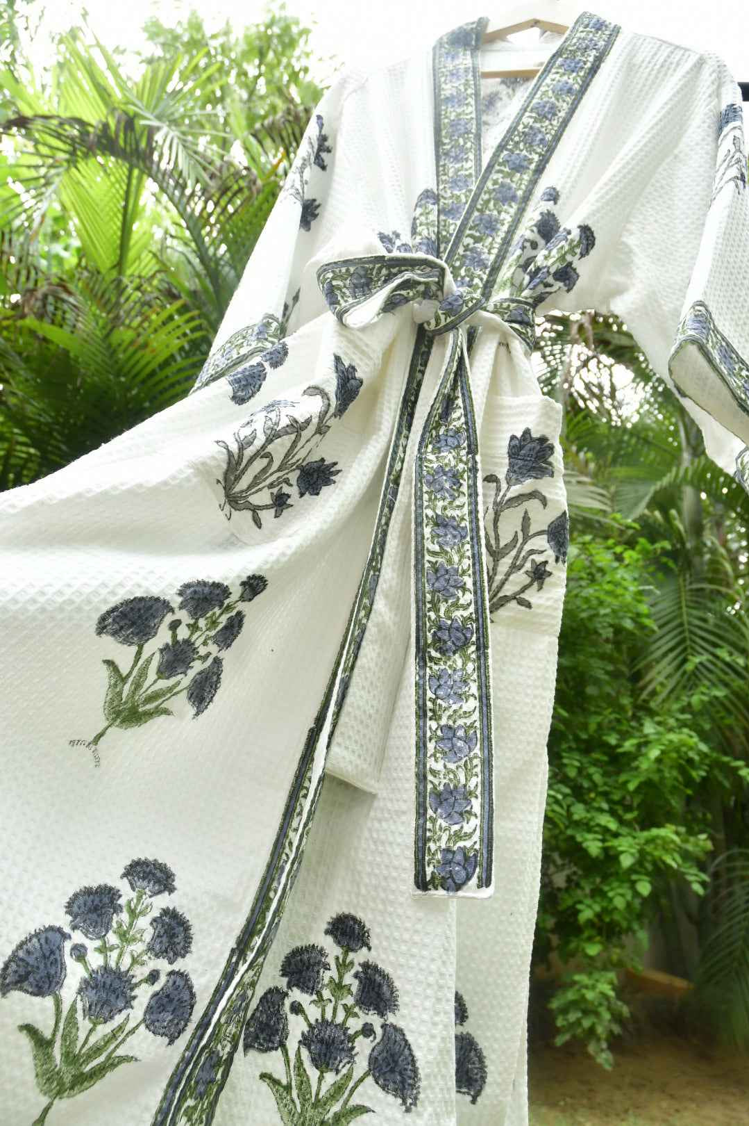 Cotton Bathrobe : Deep Blue Buta Block Print