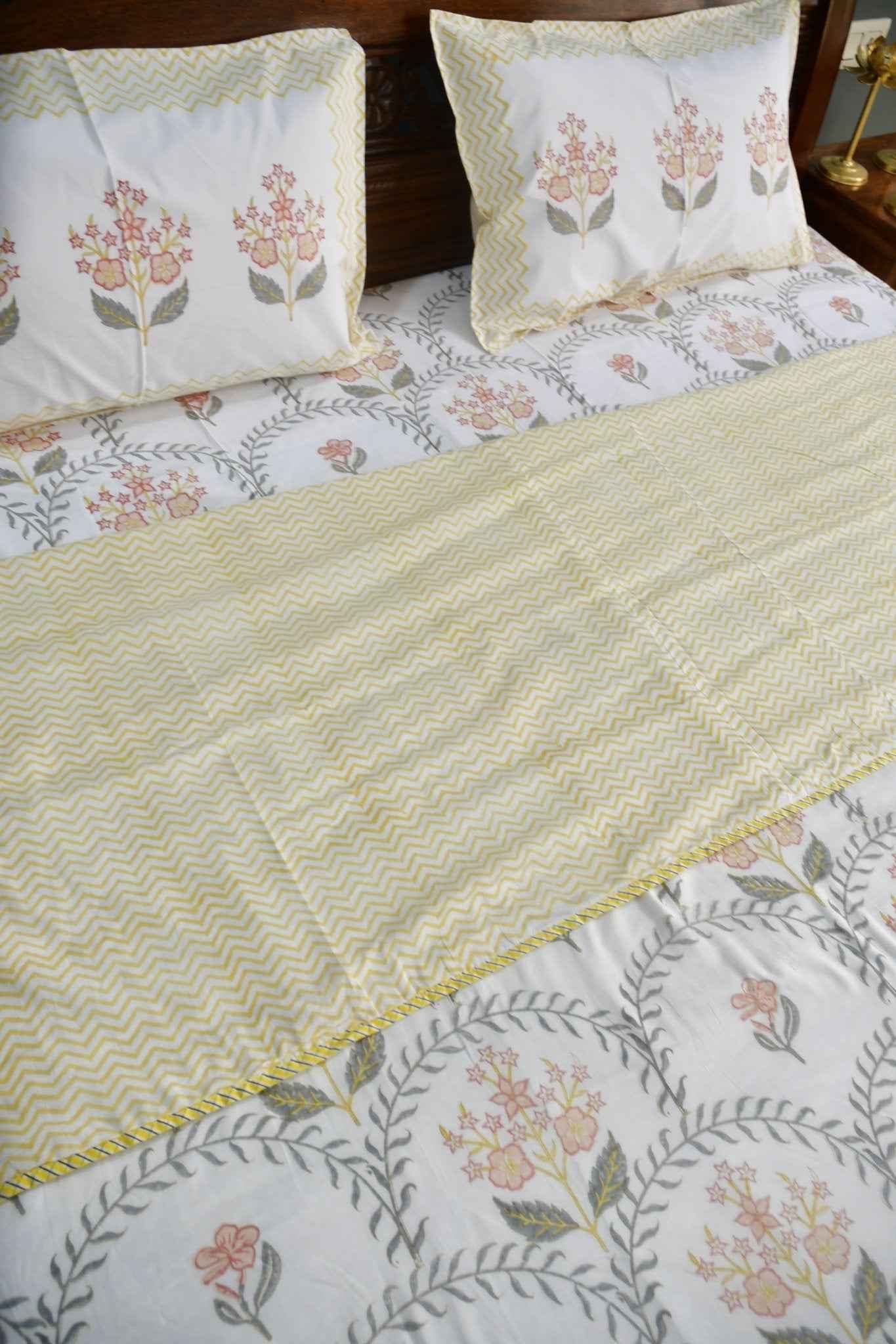 Basant Jaal Dohar Handblock Cotton Bedding set