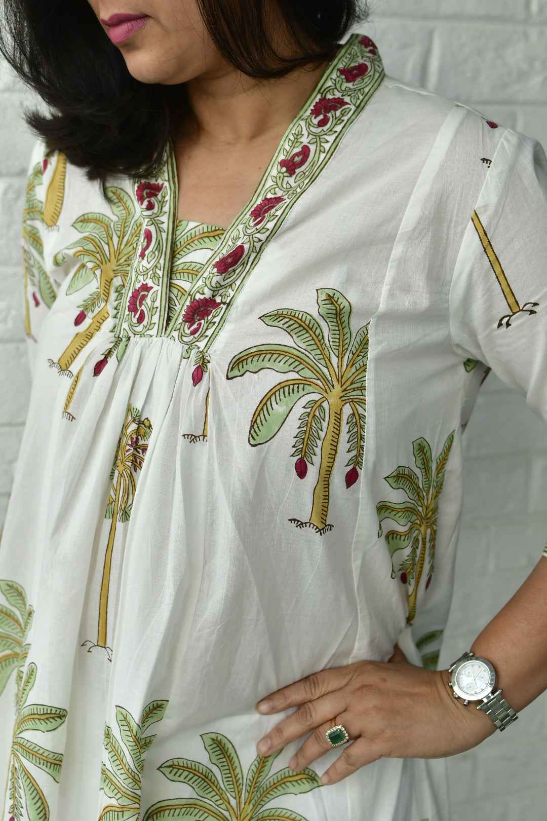 Classic Mughal Kurta Dress: Cotton Kurta