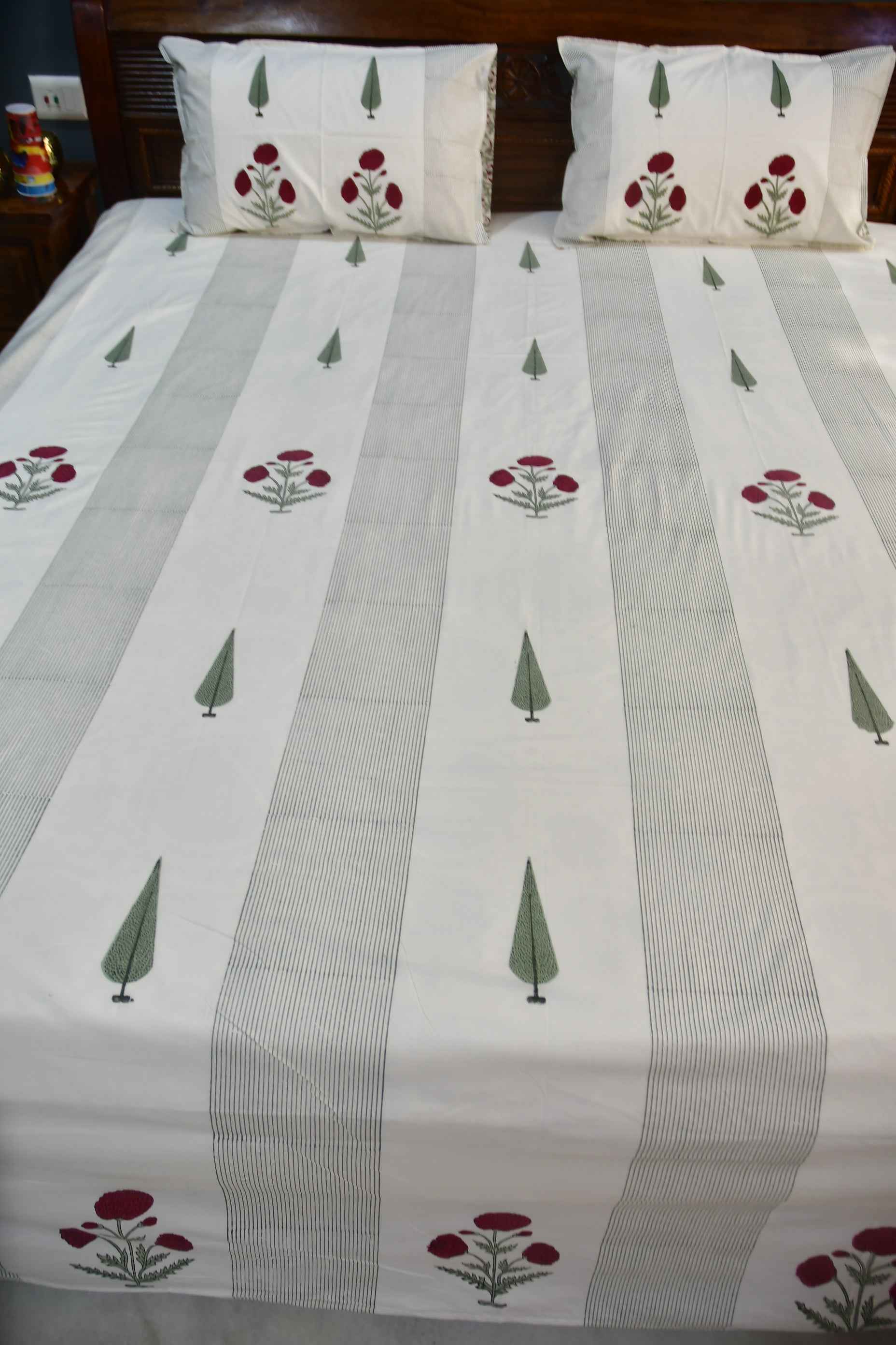 Luxurious Red Poppy Bedsheet | Hand-Blocked