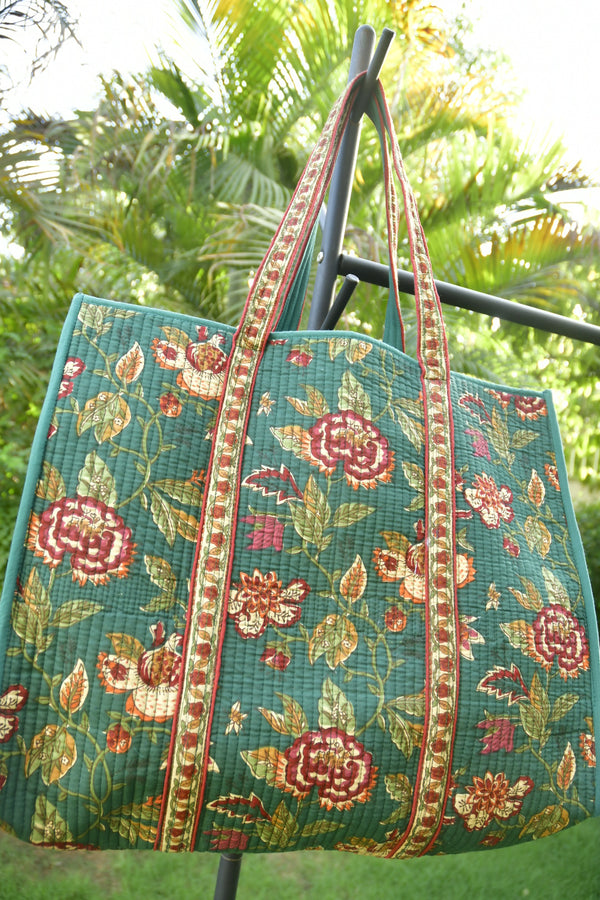 Bottle green bag