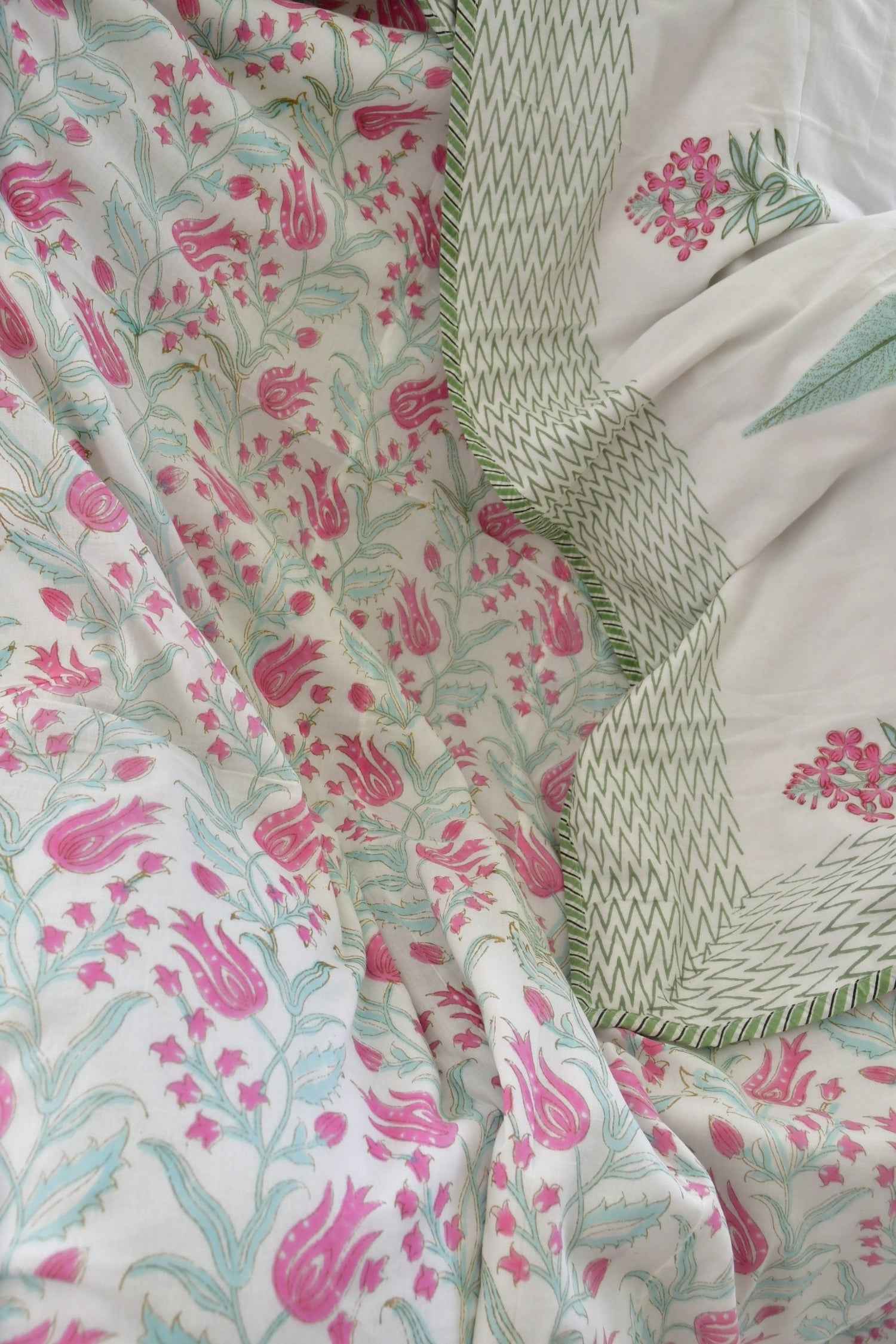 Classic Paanch Buta Premium Cotton Dohar