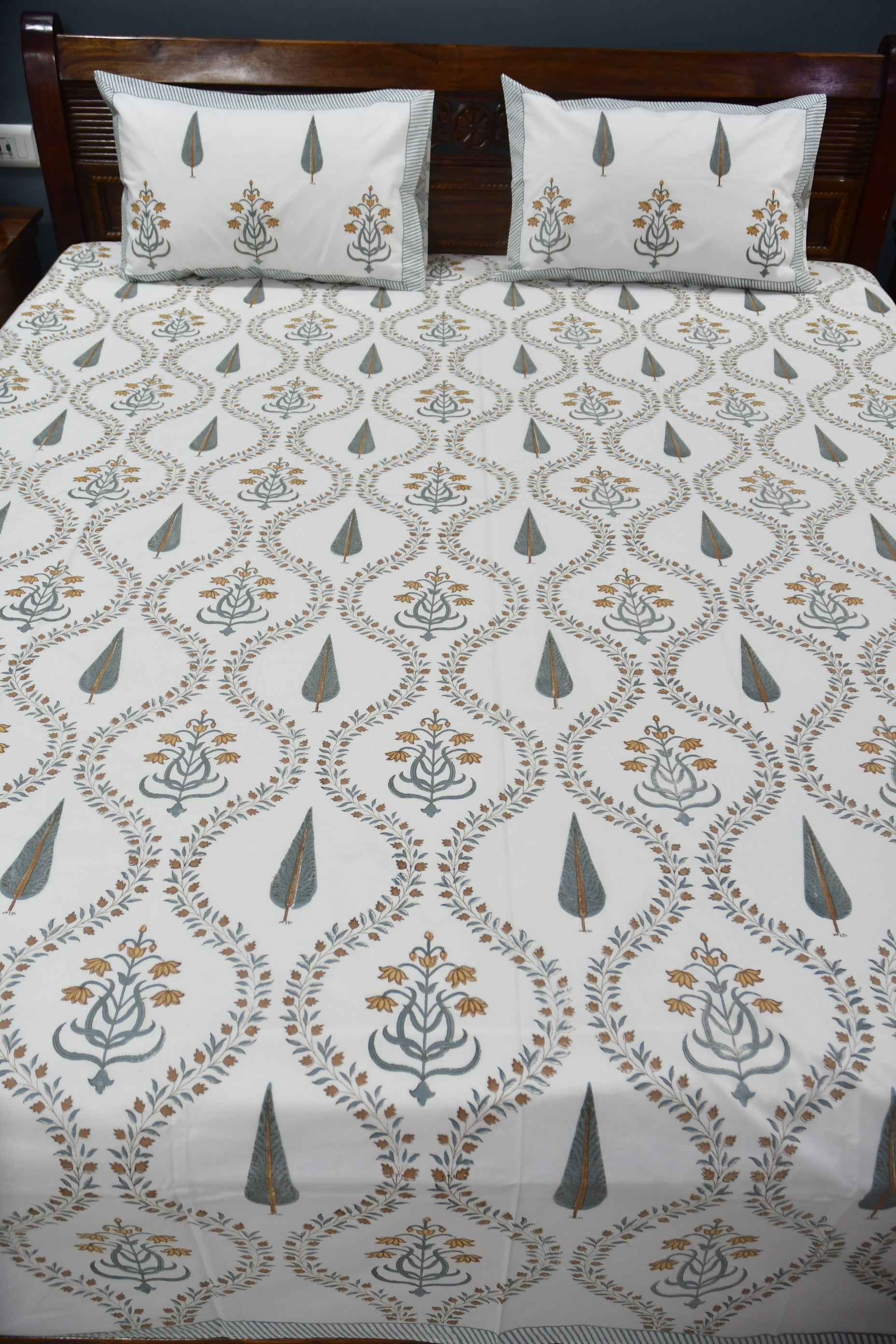 Yellow Mughal Jaal Bedsheet : Sunshine & Mughal Majesty