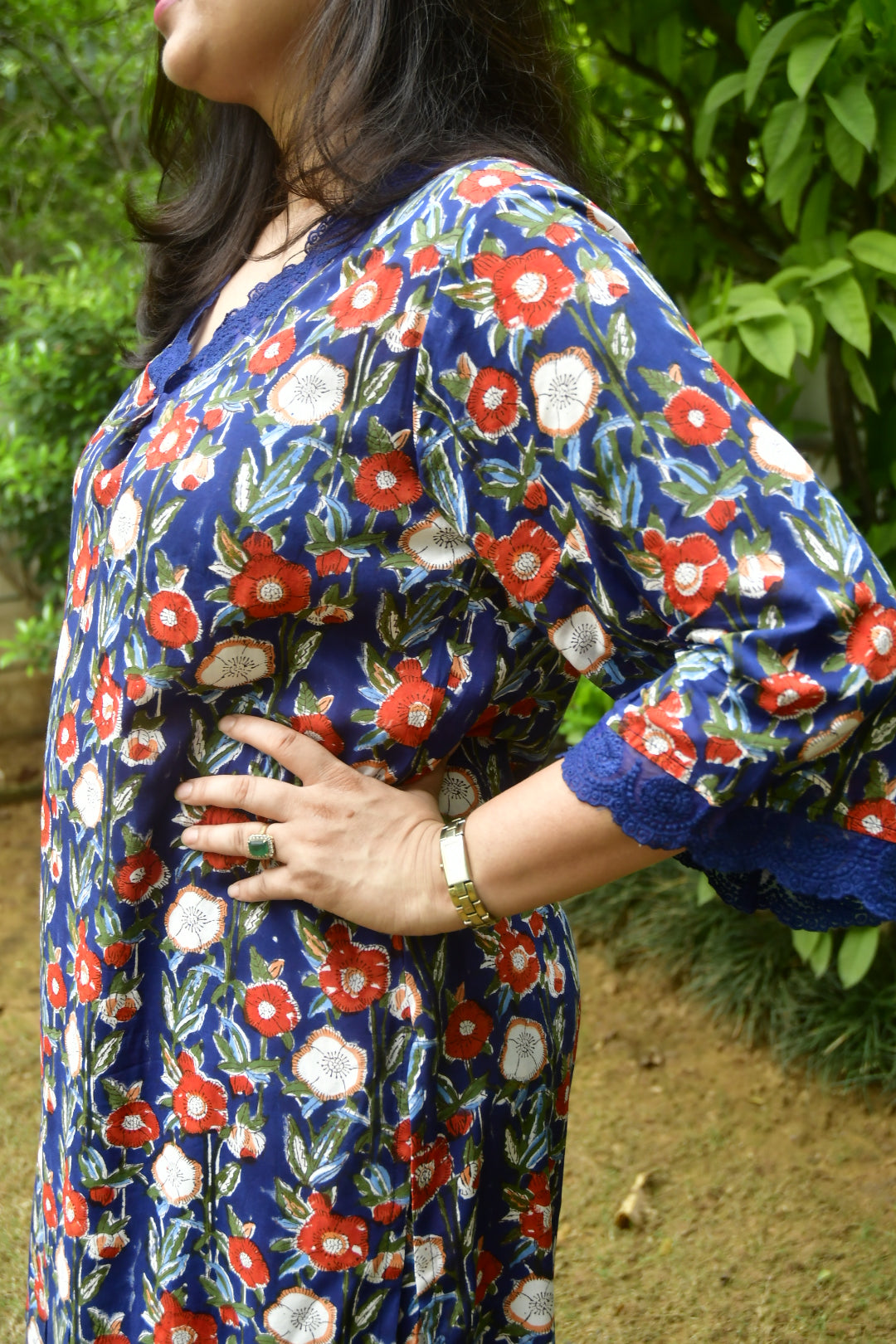 Red floral bagiya set