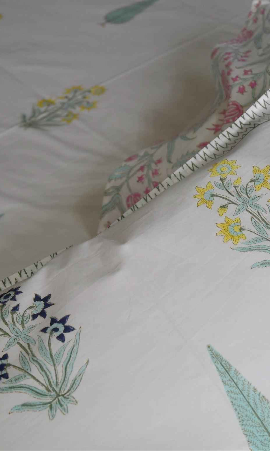 Classic Paanch Buta Cotton Bedding set : Handblock Marvel