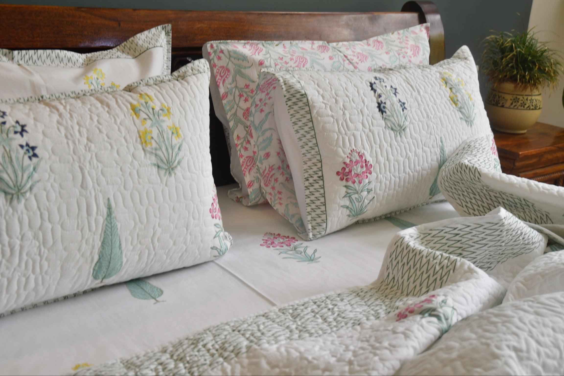 Classic Paanch Buta Cotton Bedding set : Handblock Marvel