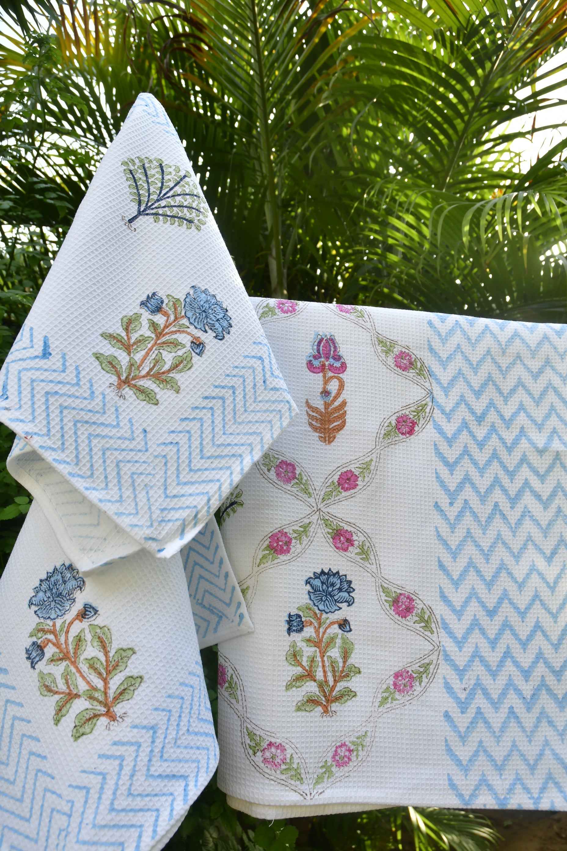 Suhani Bath & Hand Towel : Soft cotton