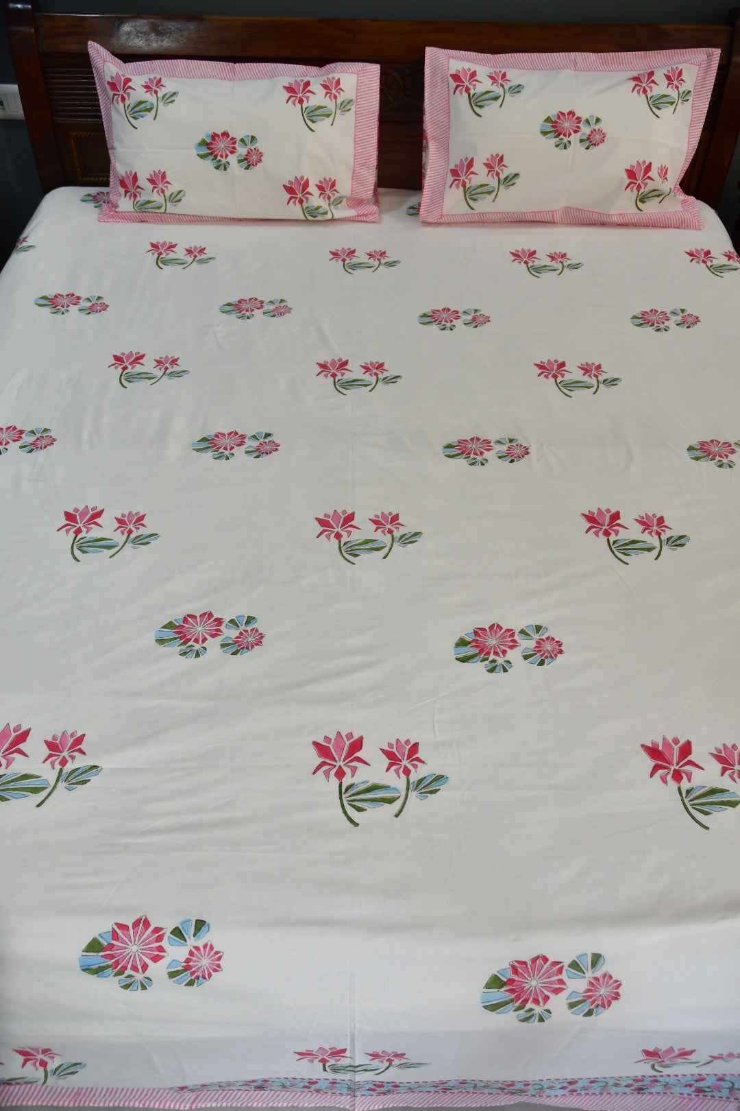 Pink Lotus Handblock Cotton Handblock Bedsheet