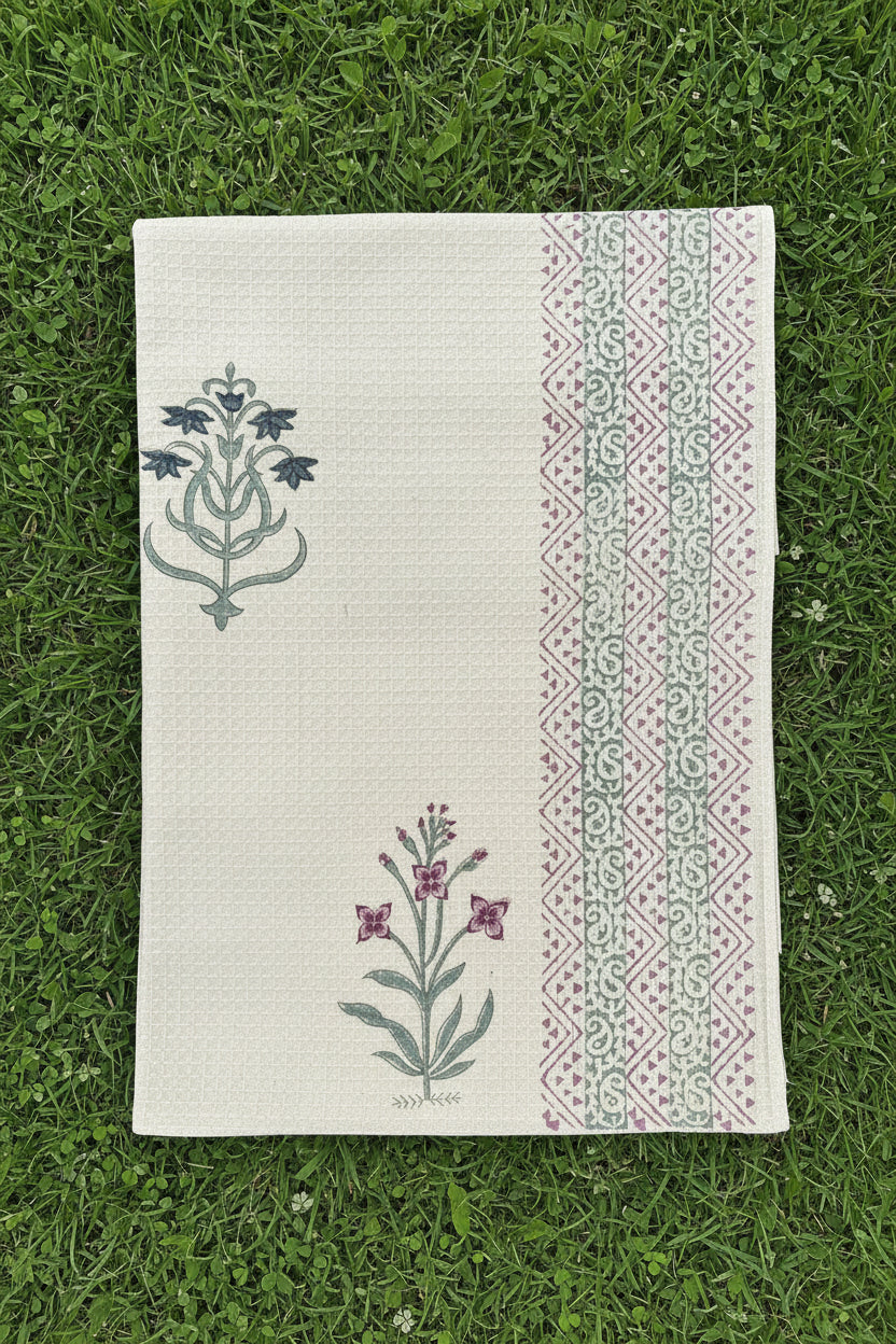 Textile with floral patterns on a textured background