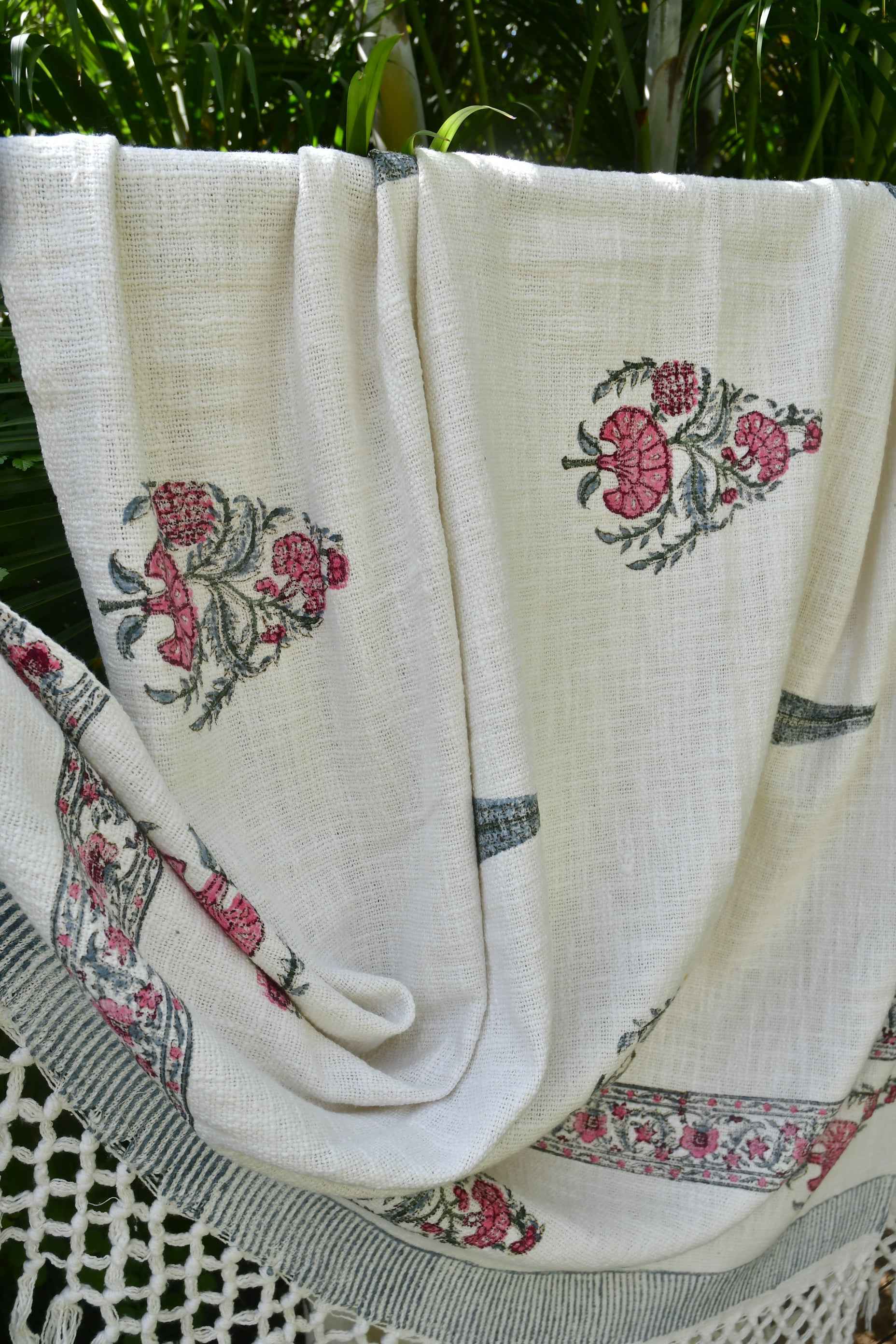 Coral Flowers Handblock Throw : Various designs