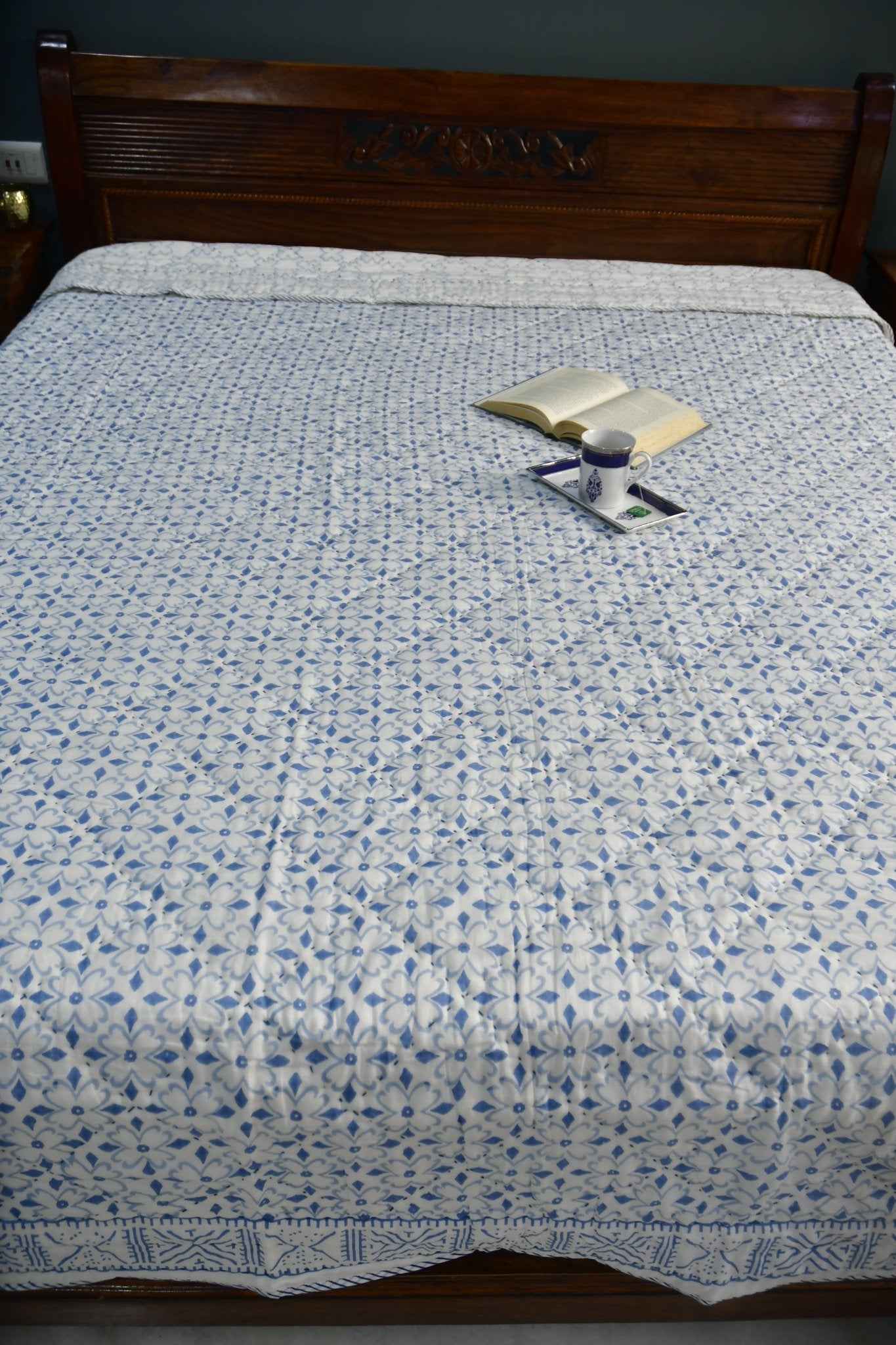 Blue Geometrical Floral Quilt