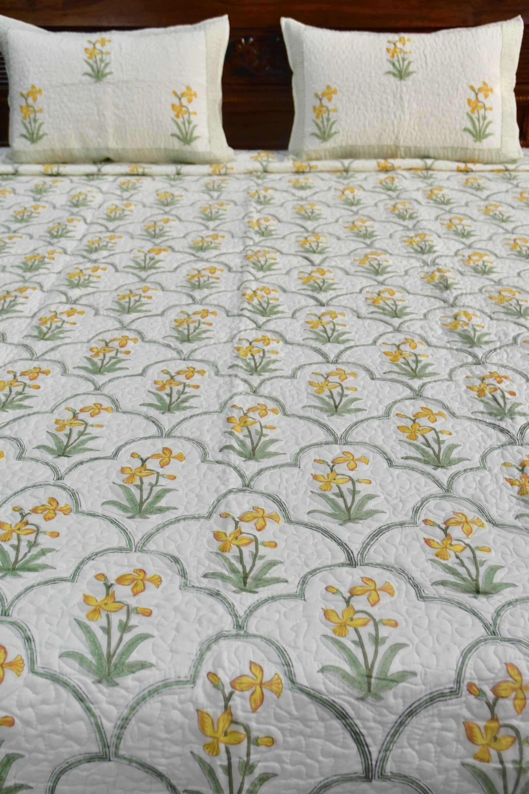 Yellow Jaal Handblock Bedcover : Timeless Design