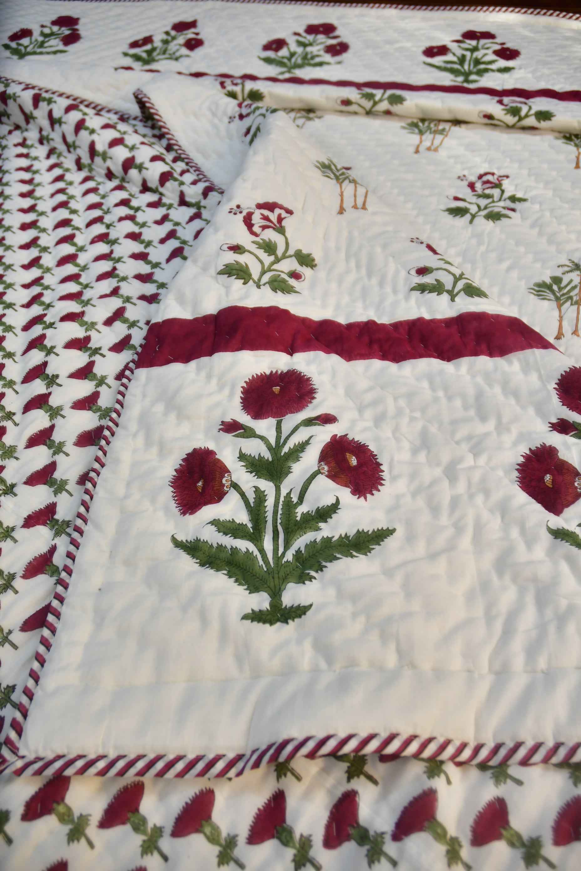 Red Poppy Reversible Quilt | Hand-Blocked Design