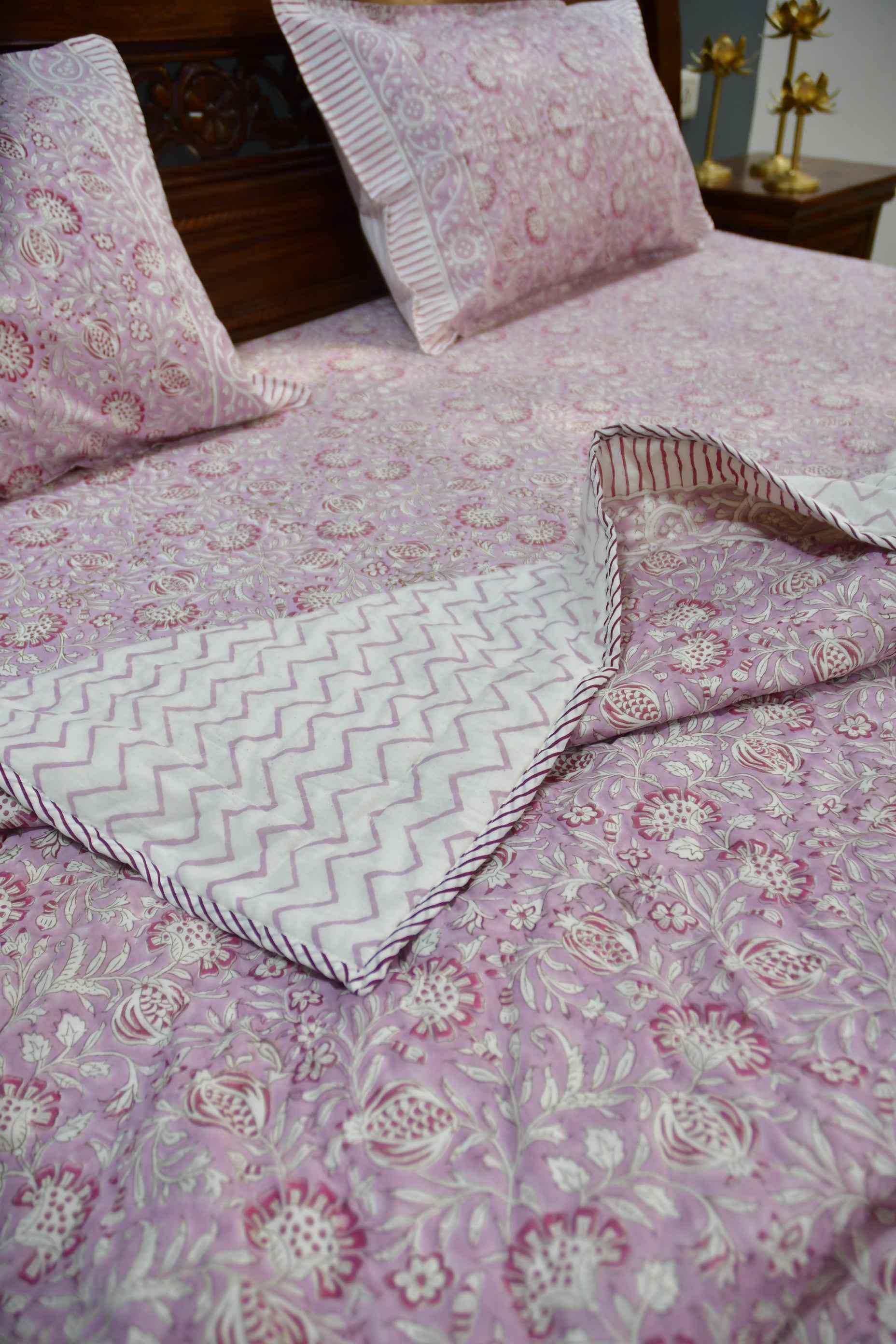 Gulabi Floral Bedding Set: Soft & Breathable Cotton