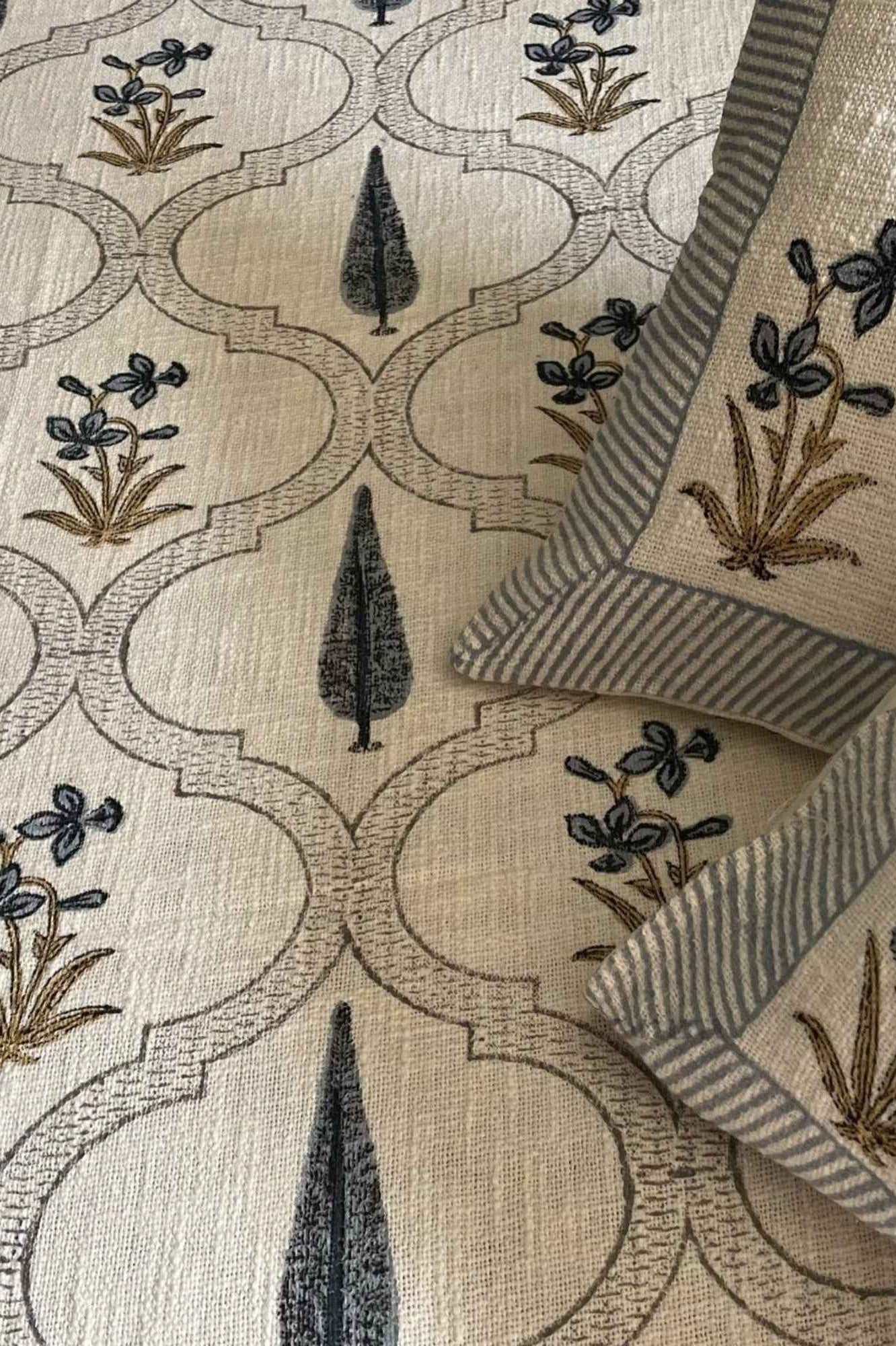 Suhana Cypress Cotton Bedcover Jaipuri: Traditional Handloom Art