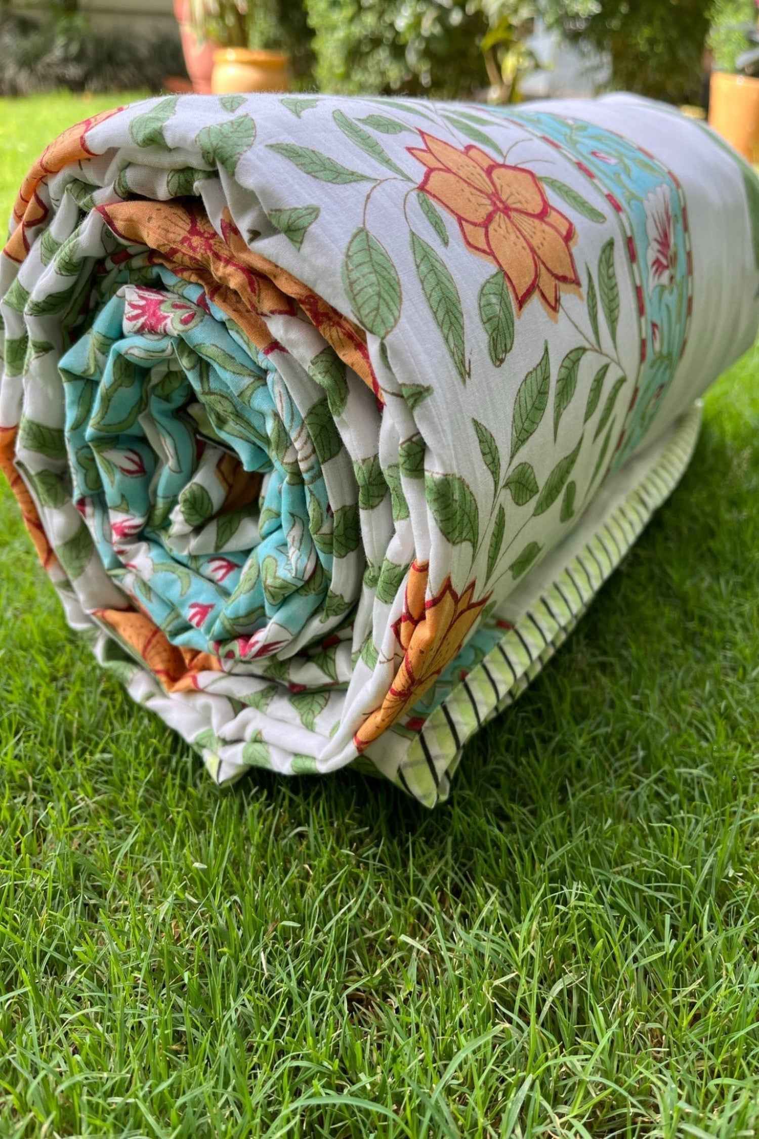 Floral Kesari Baag Premium Dohar Jaipur Luxury