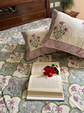 Pink Lily Jharokha Handloom bedcover