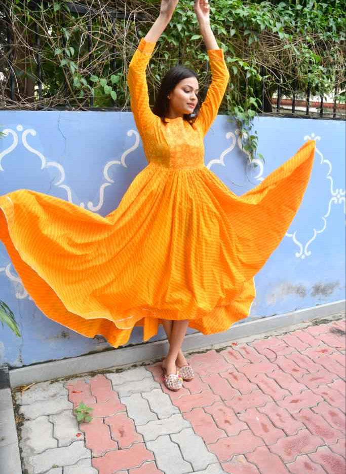 Yellow Lehariya Anarkali Kurta : Timeless Tradition