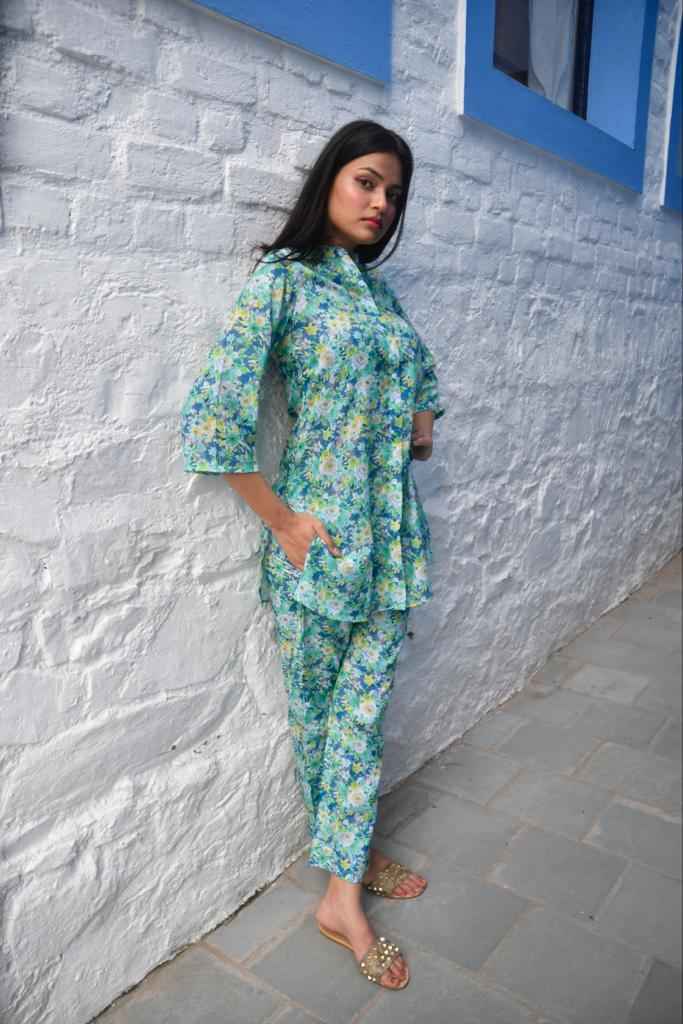 Green Floral Co-ord set Handblock: Lightweight fabric