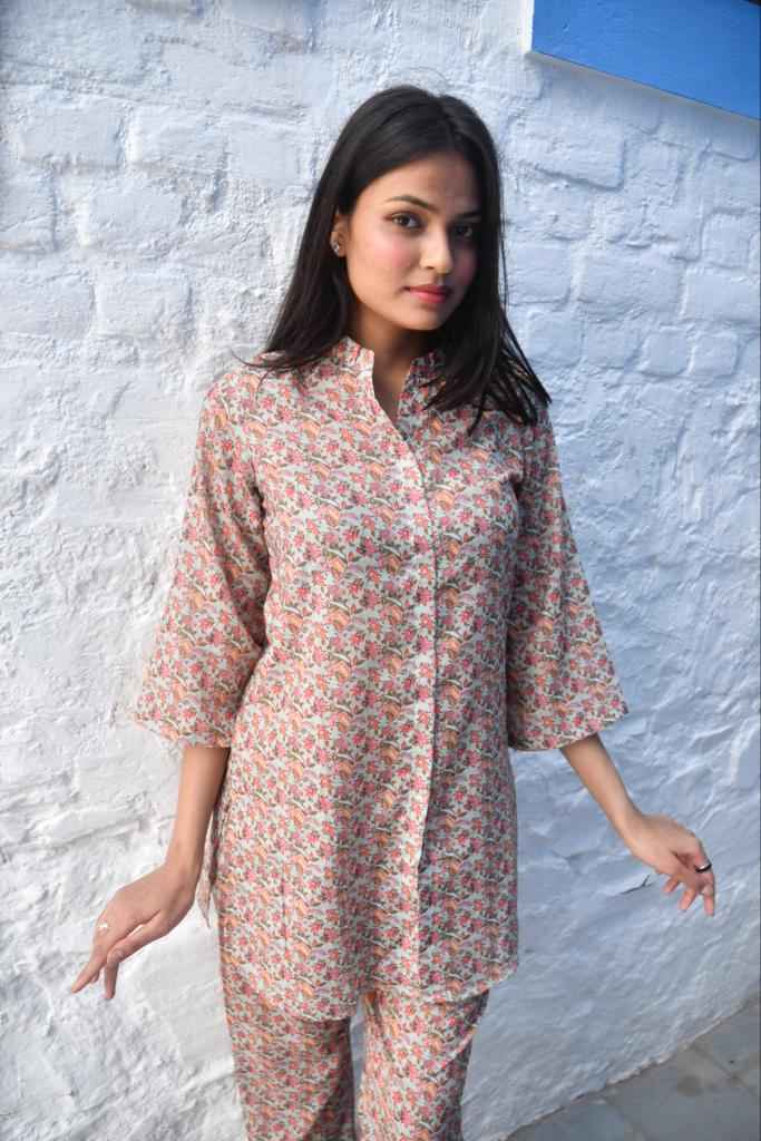 Classic Floral Handcrafted Co-ord set : lightweight fabric