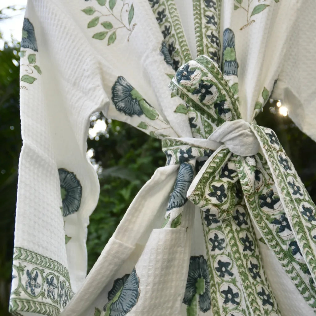 Block print bathrobe