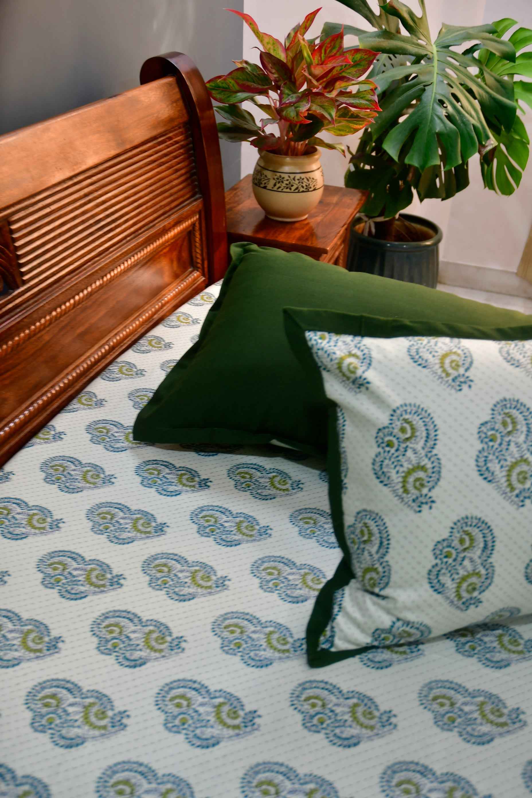 Exclusive Super King Cotton Bedsheet ( In 3 colours)