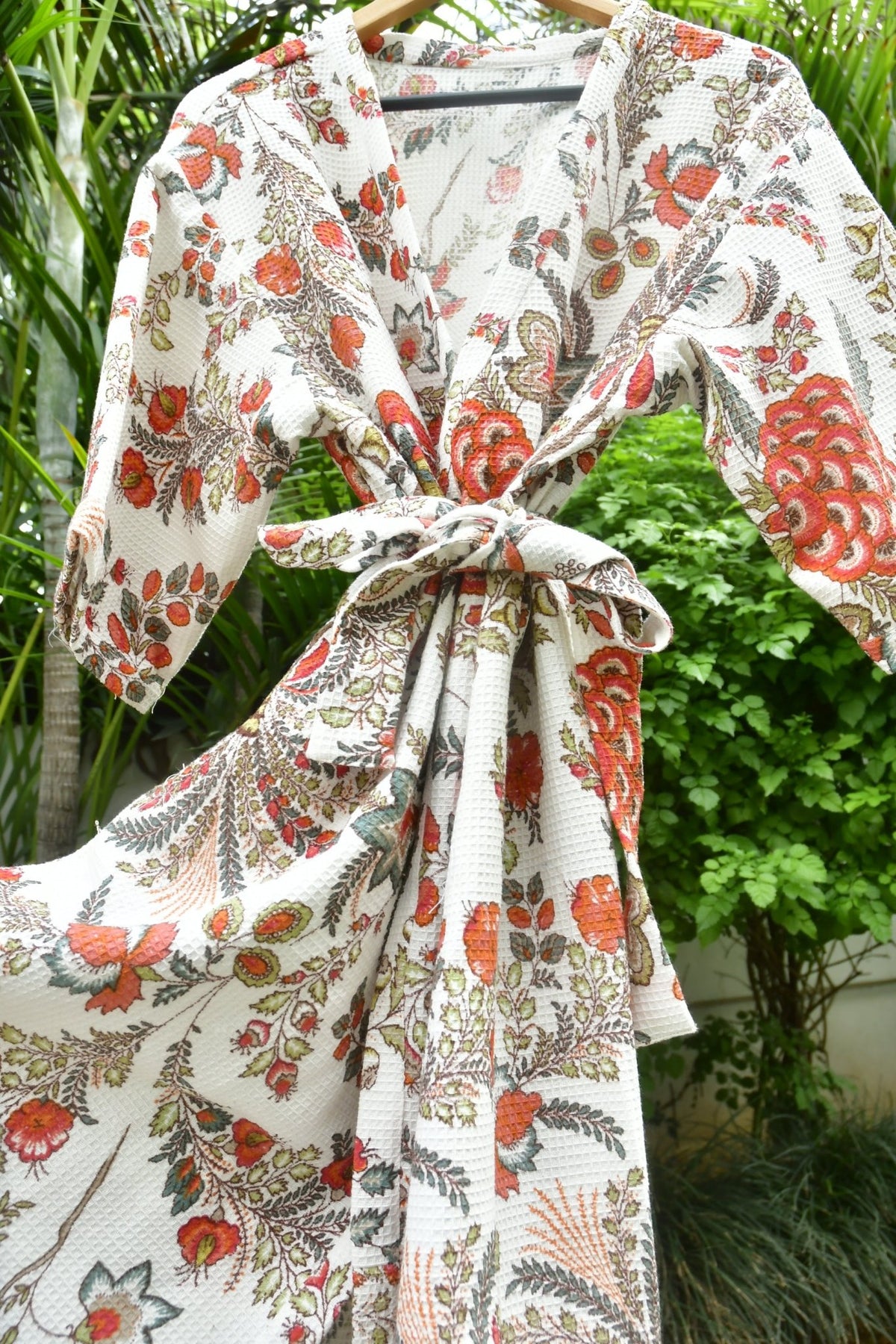 Ladies bathrobe