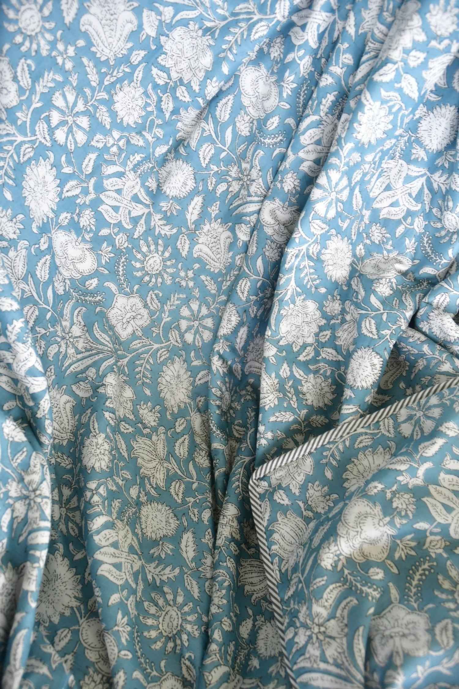Bluish Cyan floral Print Reversible Dohar