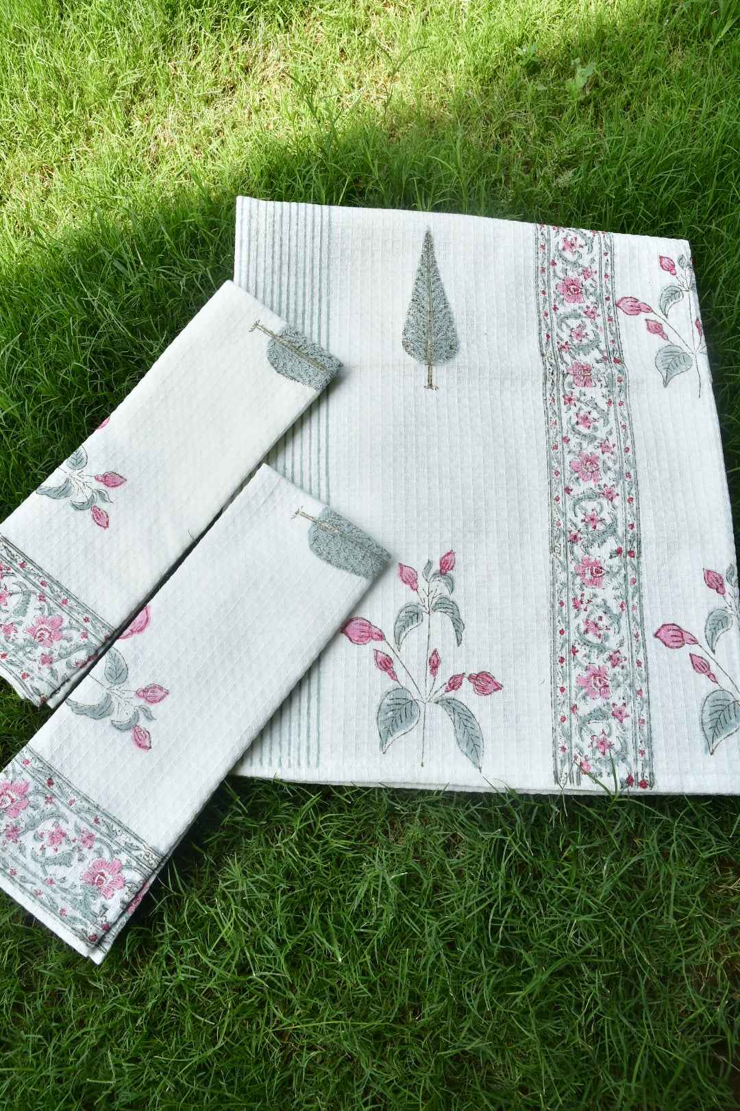 Pink Buta and Cypress Pattern Bath & Hand Towel Set