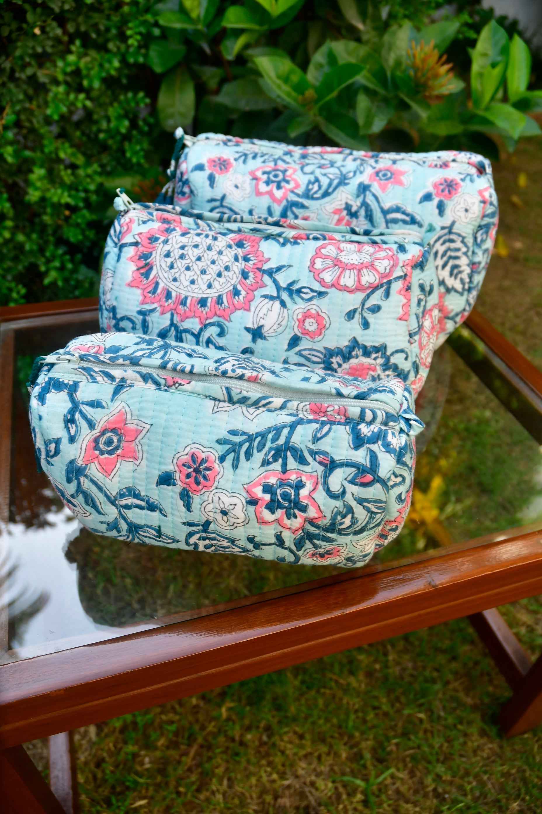 Powder Blue Utility Bag: Keep Your Essentials Organized